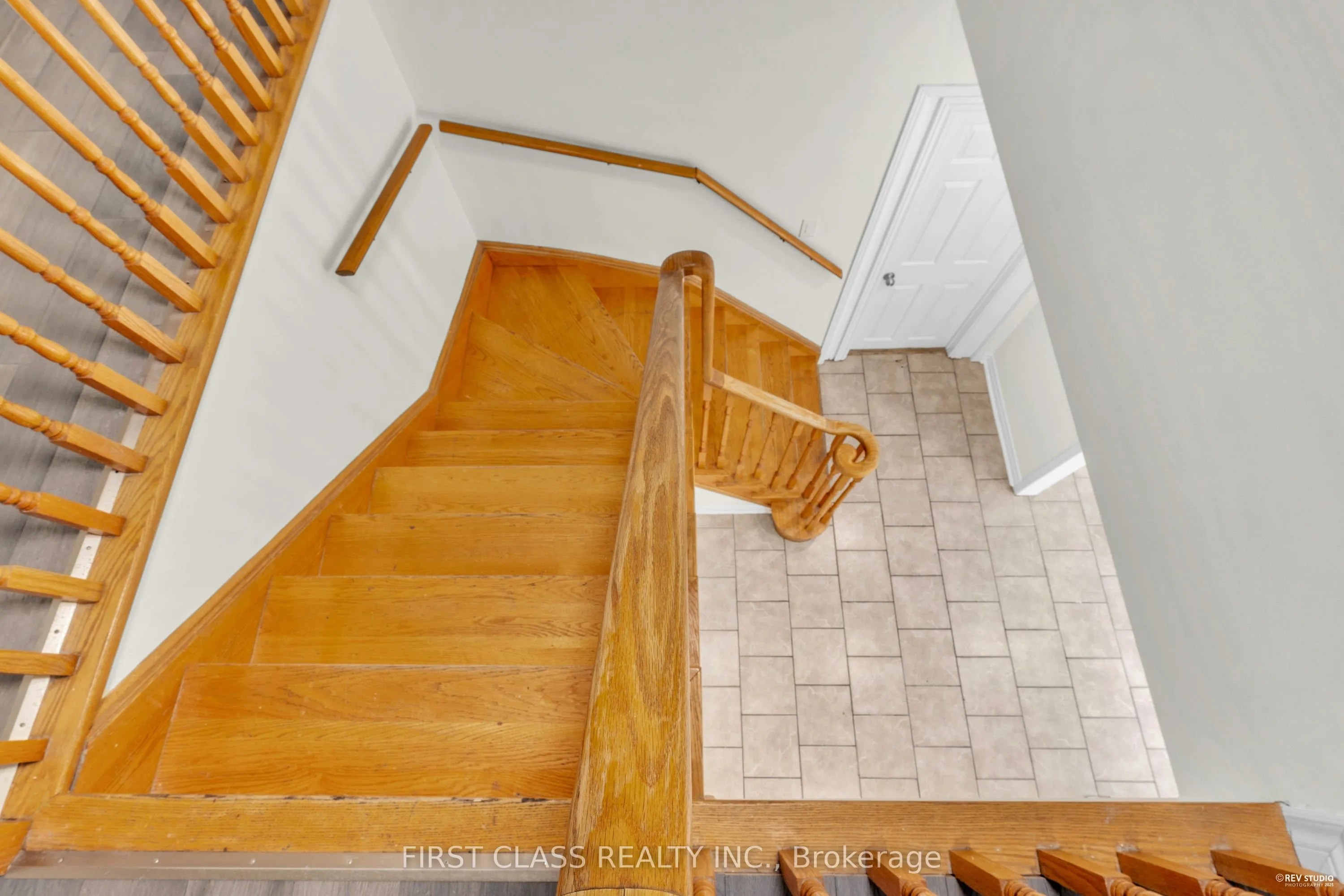 4290 Radisson Crescent
