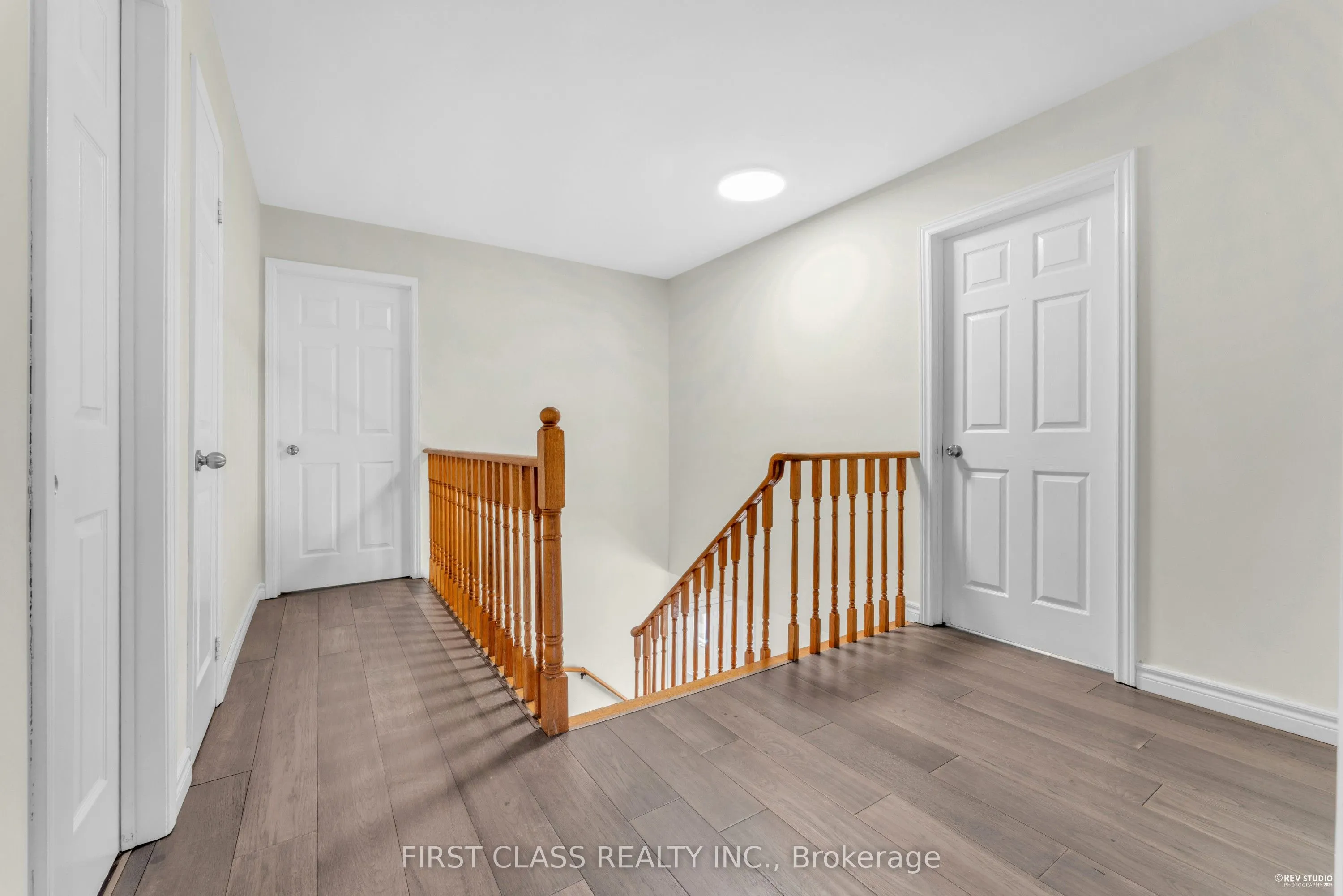 4290 Radisson Crescent