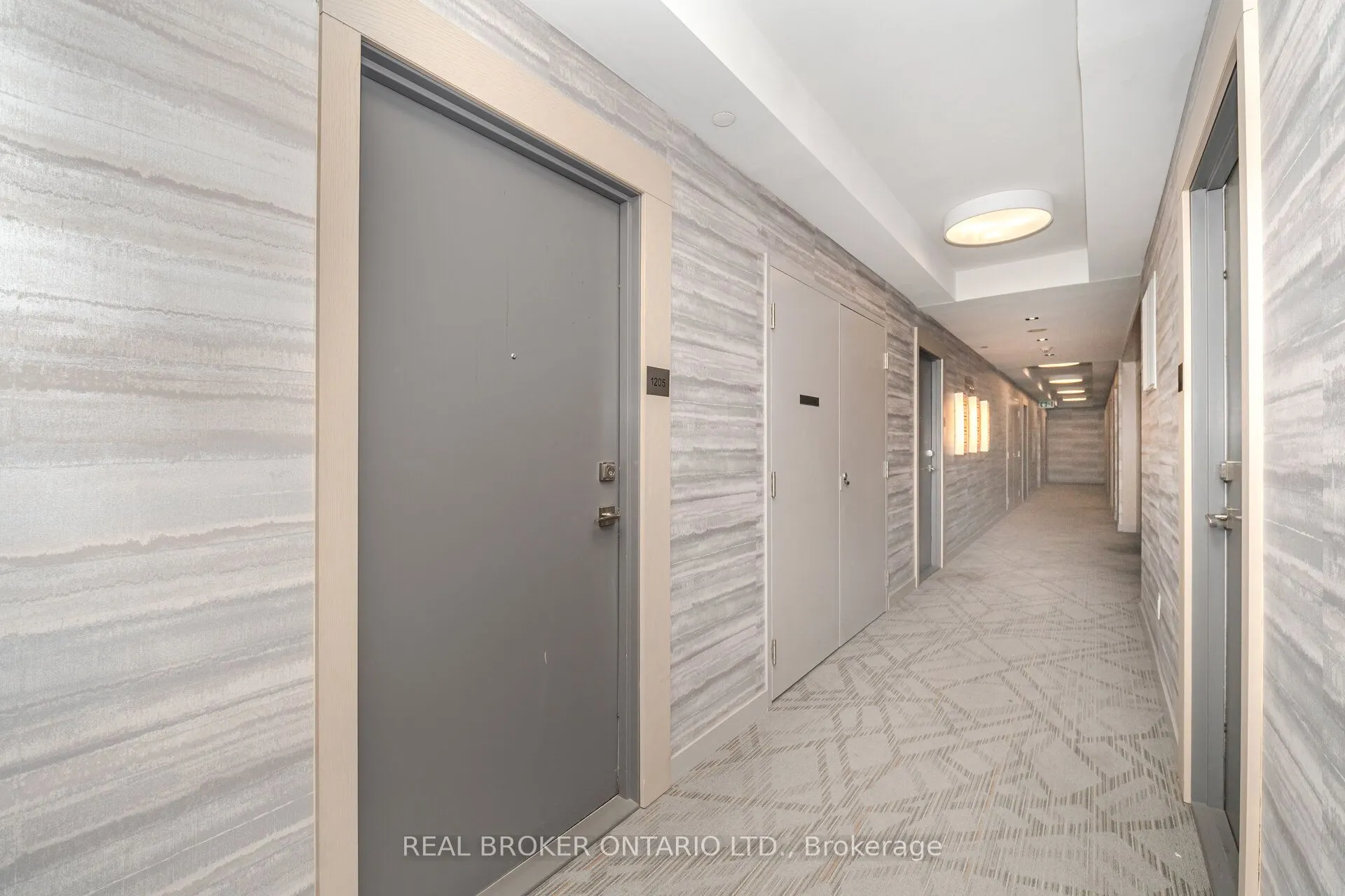 4633 Glen Erin Drive, #1205