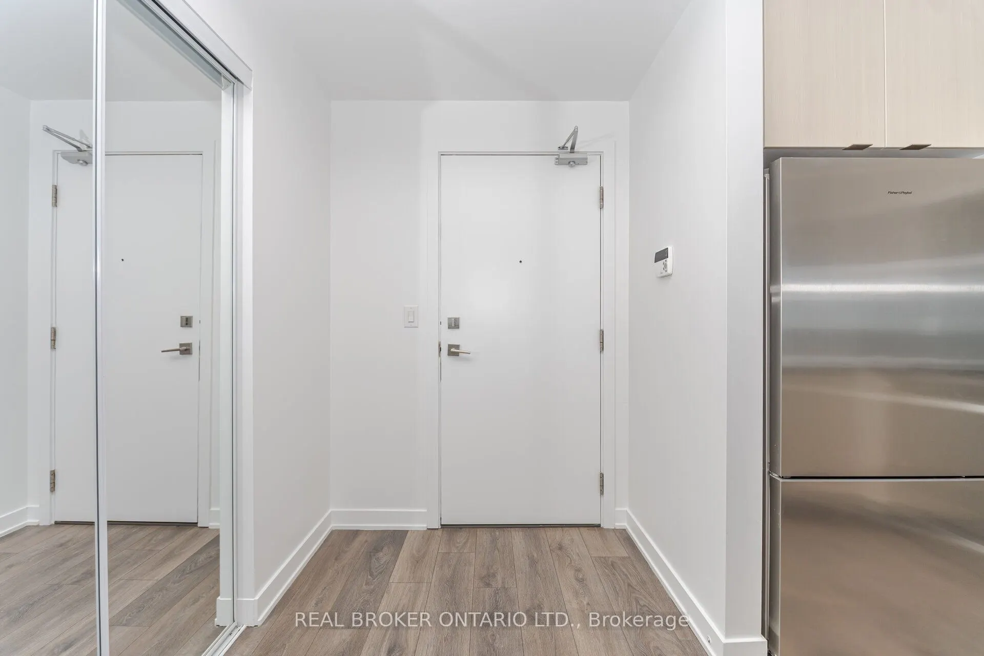 4633 Glen Erin Drive, #1205
