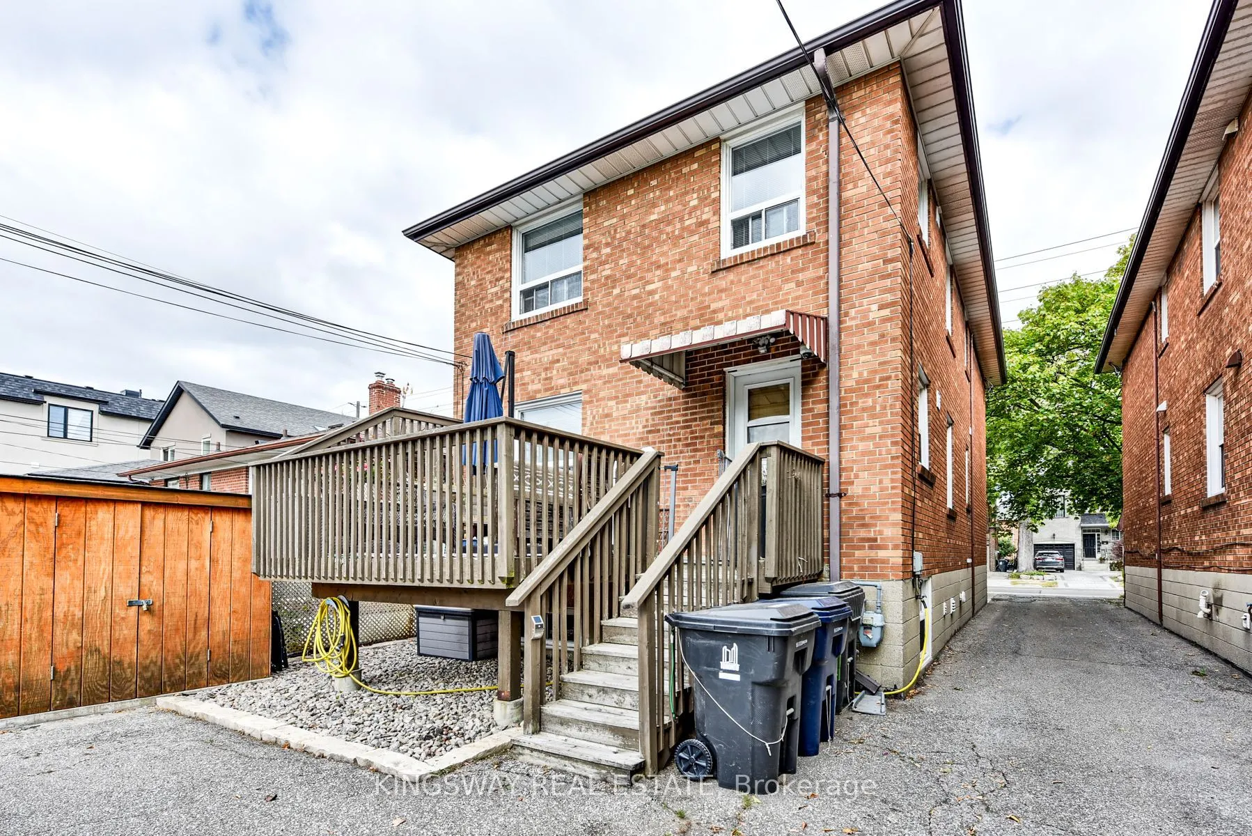 29 Evans Avenue