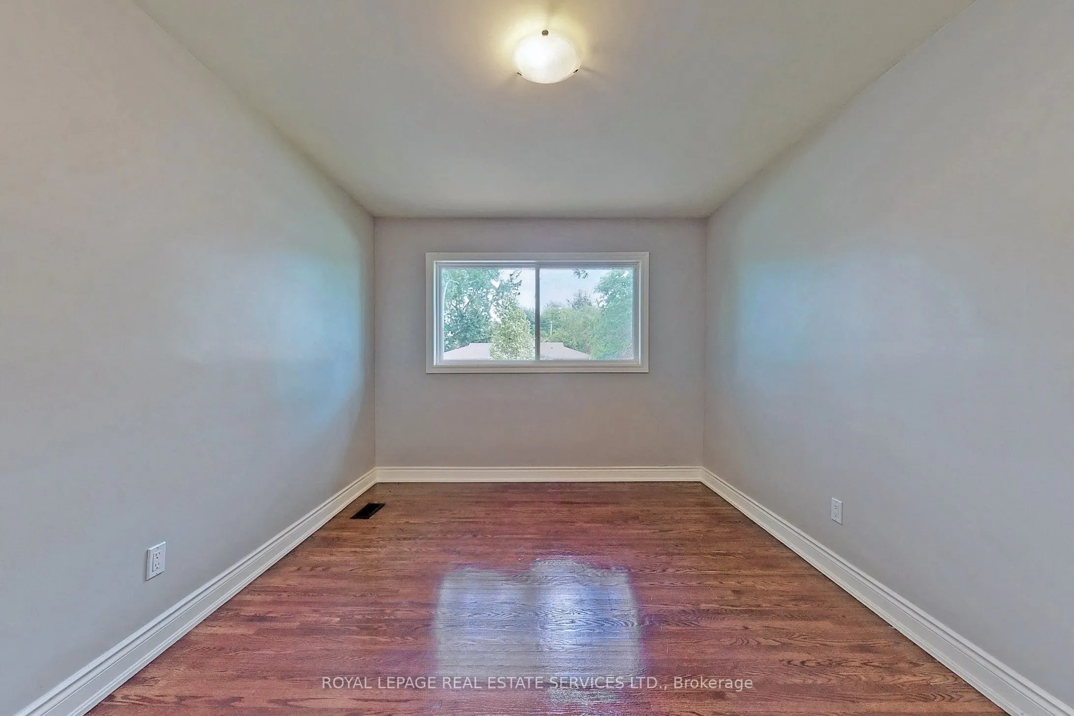 4011 Grapehill Avenue
