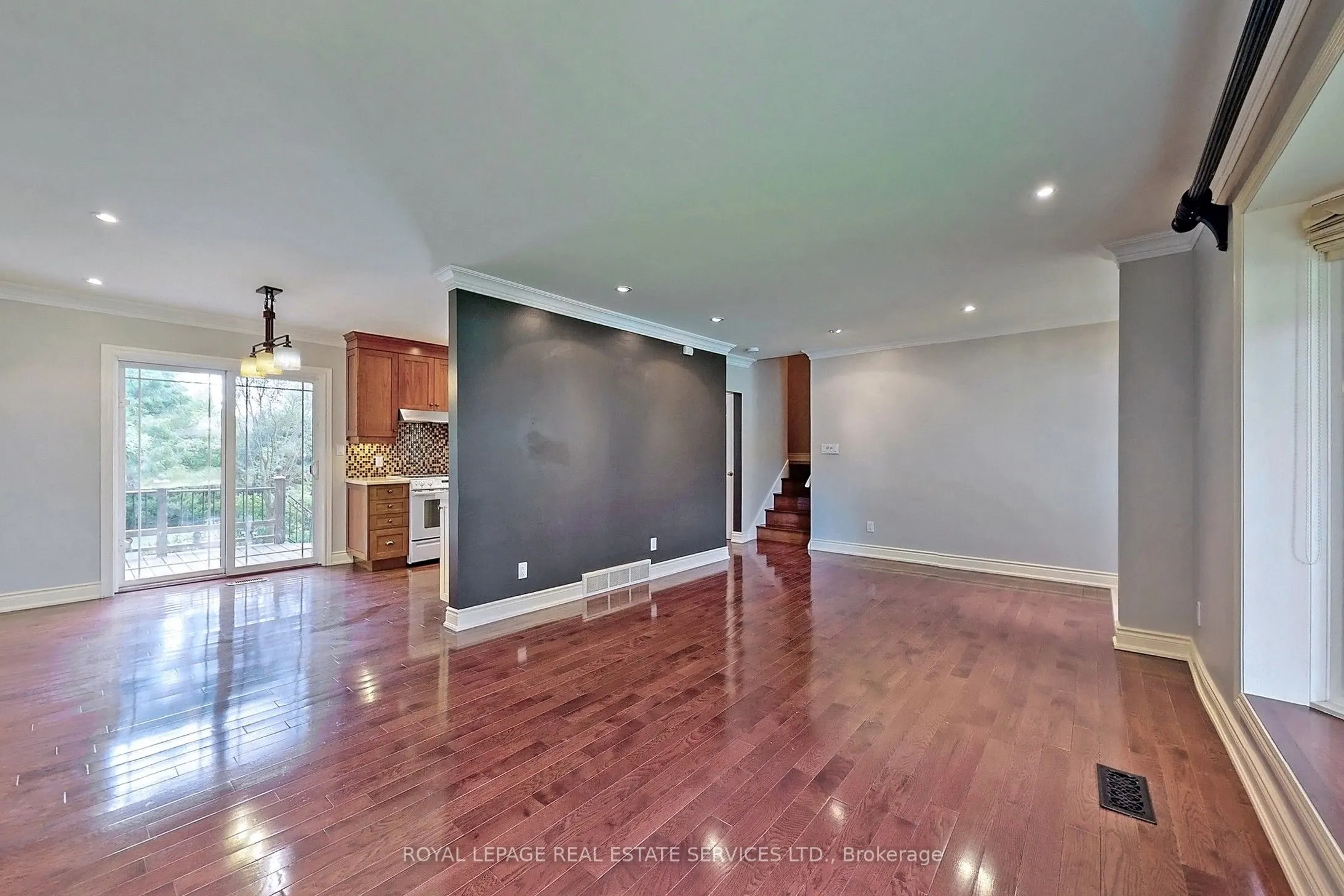 4011 Grapehill Avenue