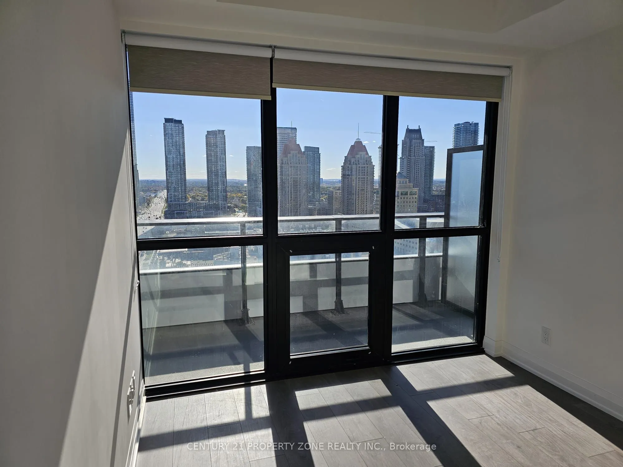 4015 The Exchange W, #2106