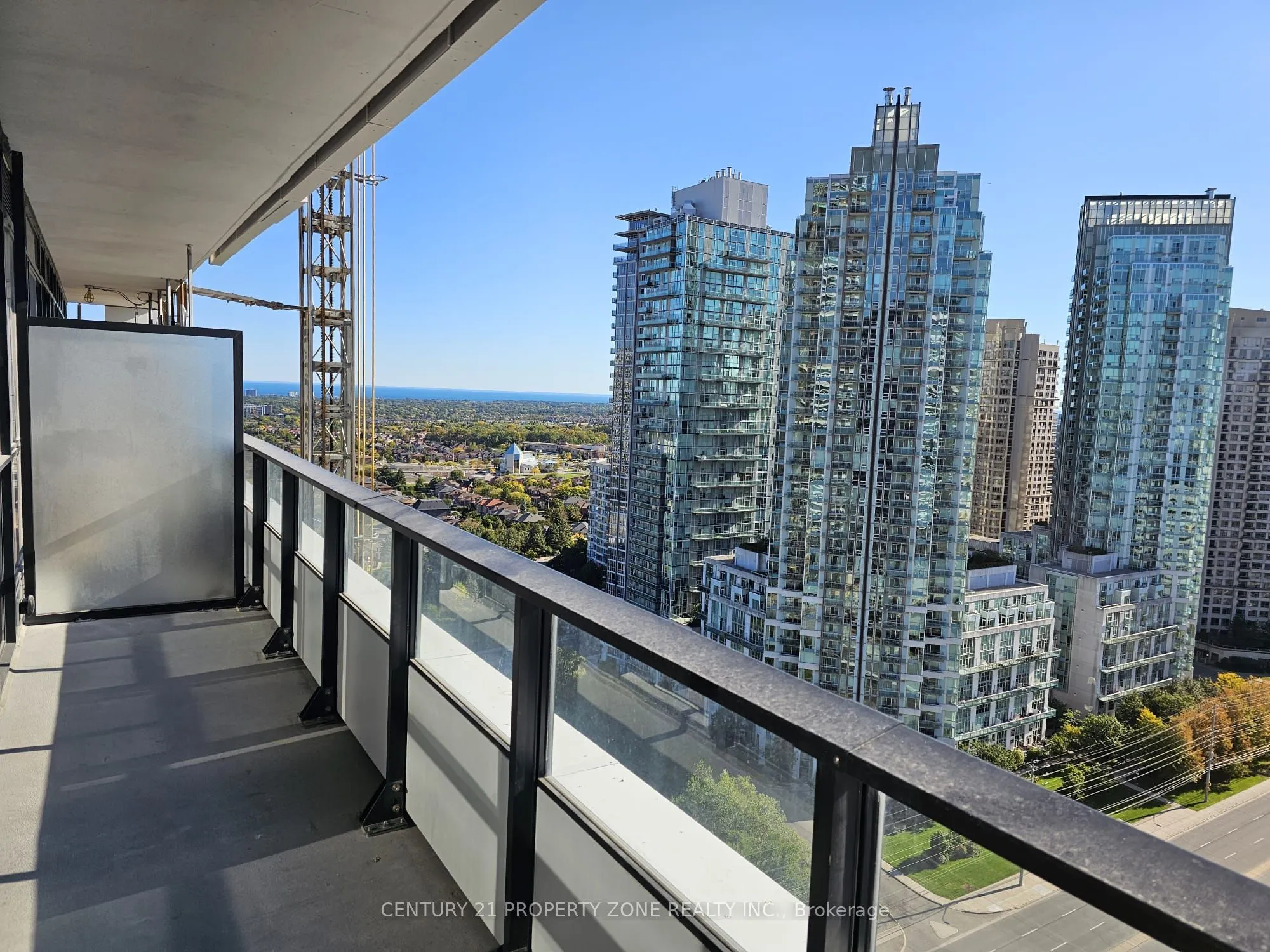 4015 The Exchange W, #2106