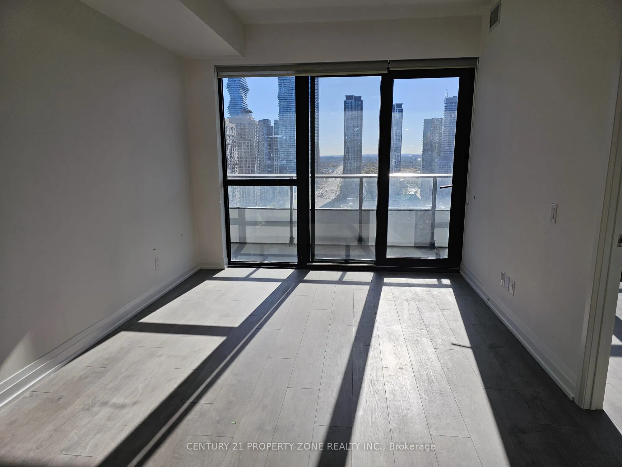 4015 The Exchange W, #2106