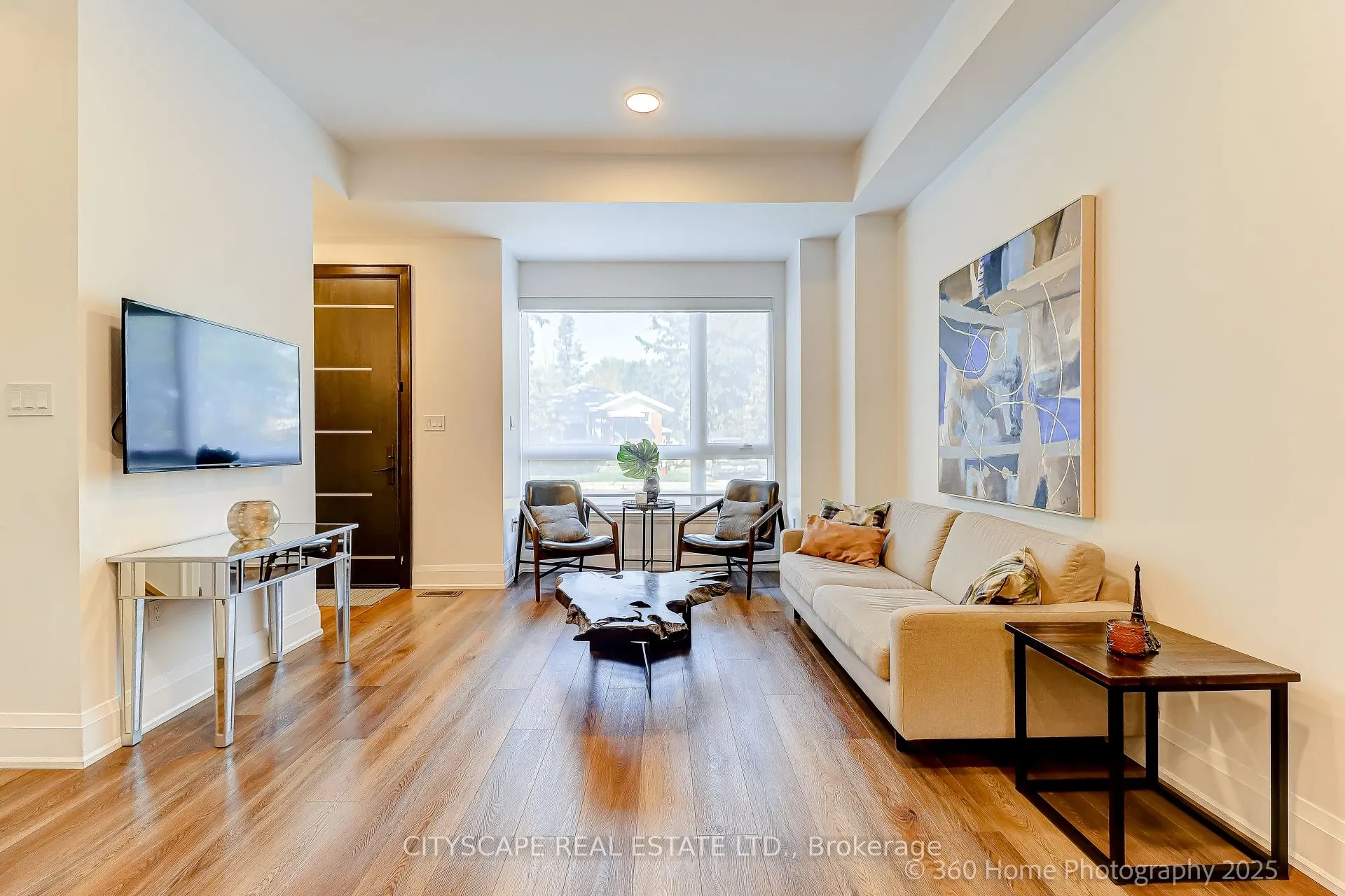 119 High Street W, #119