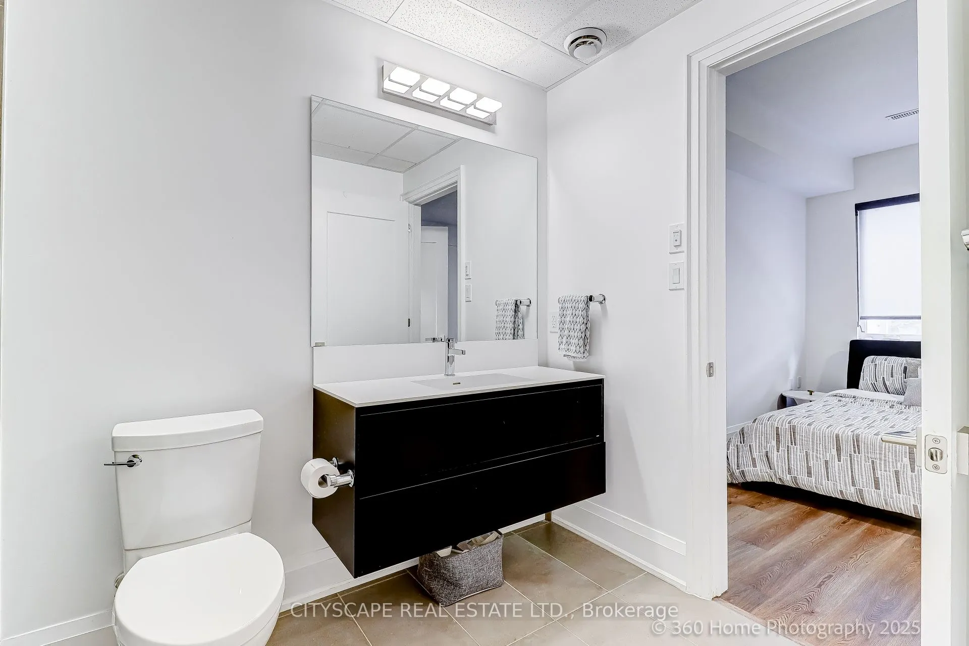 119 High Street W, #119