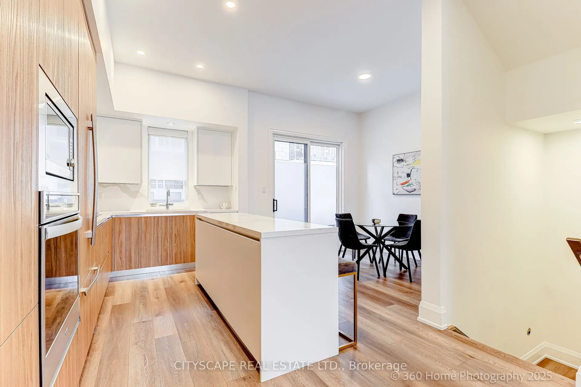 119 High Street W, #119