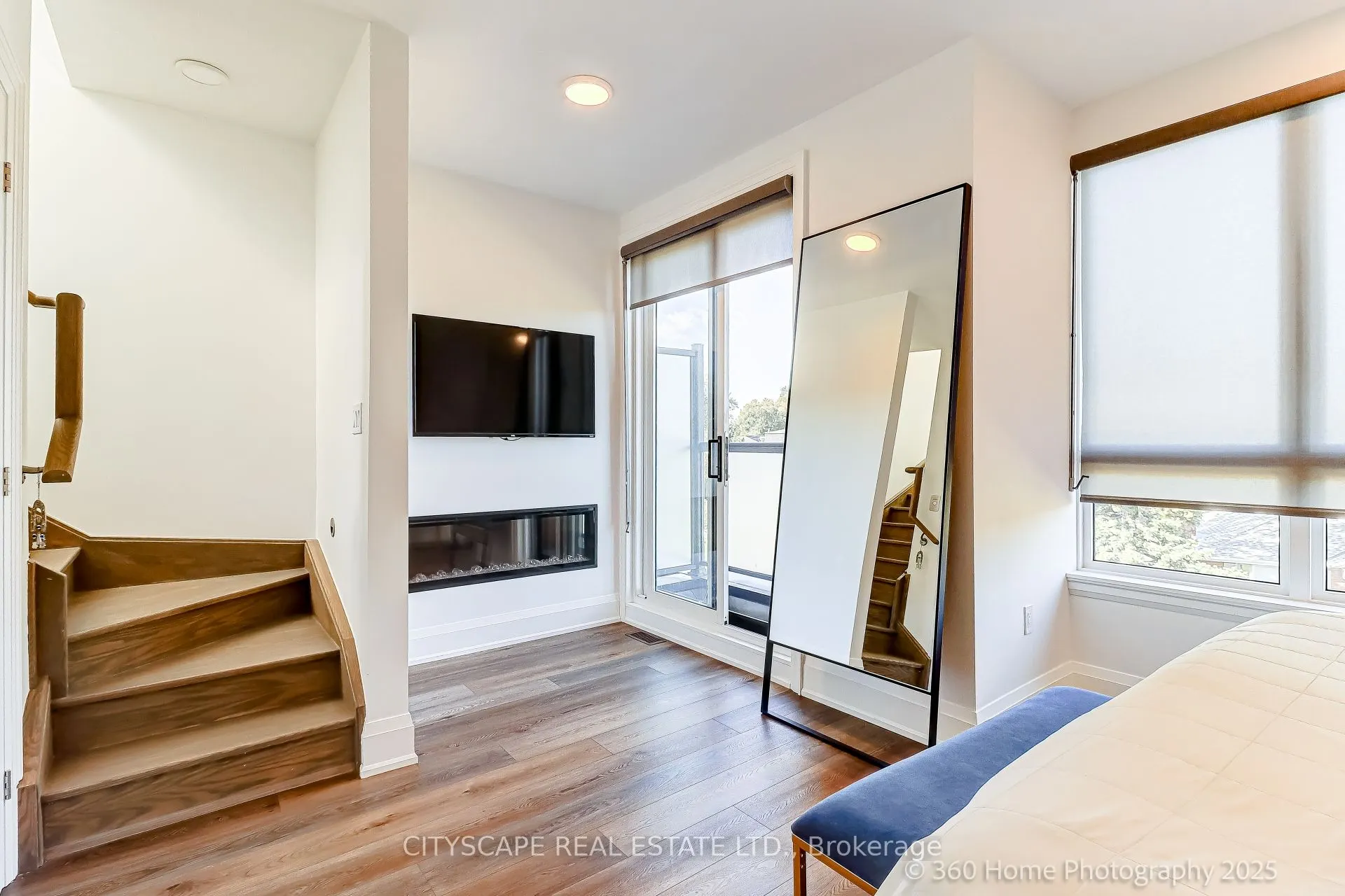 119 High Street W, #119