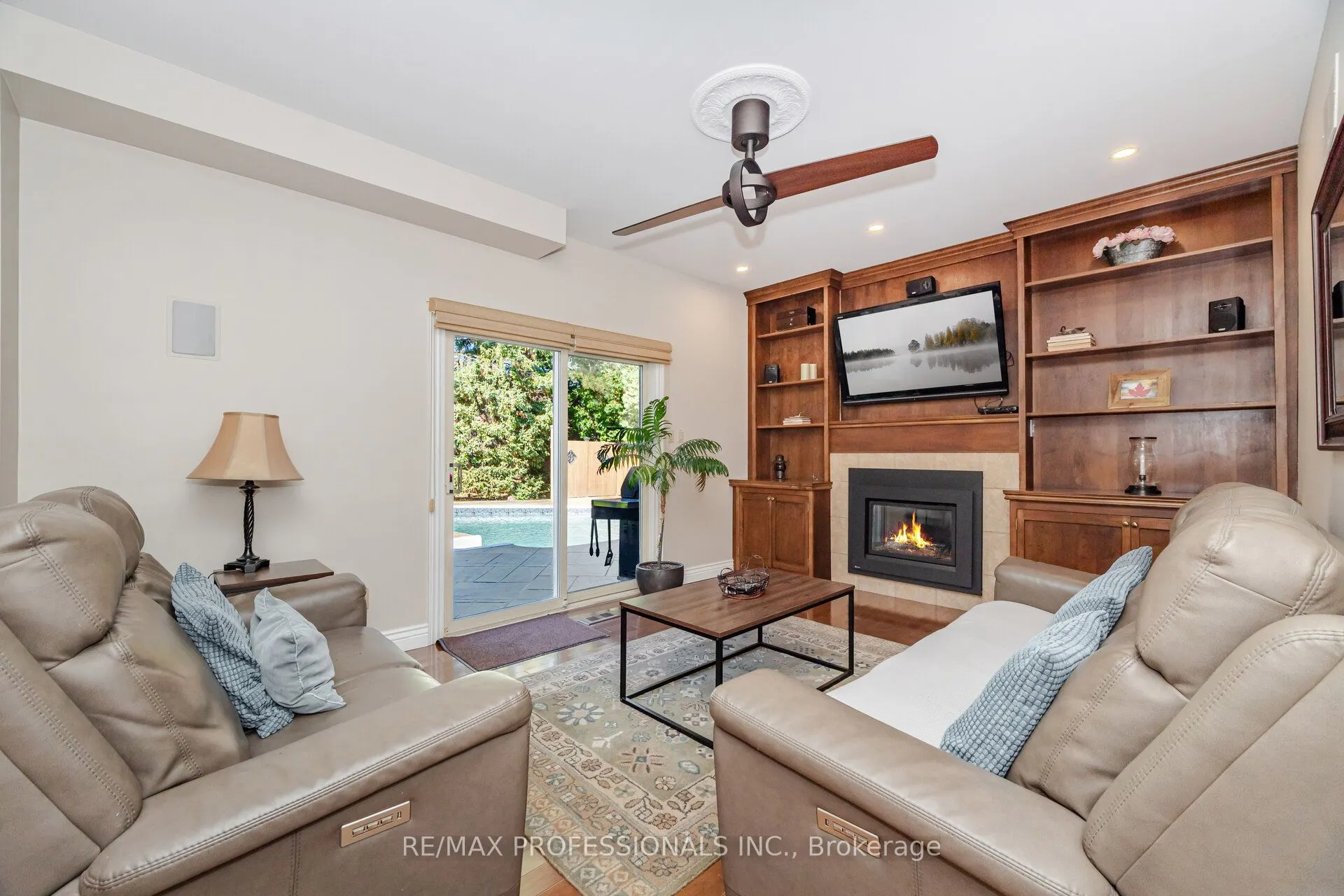 6 Cairnmore Court