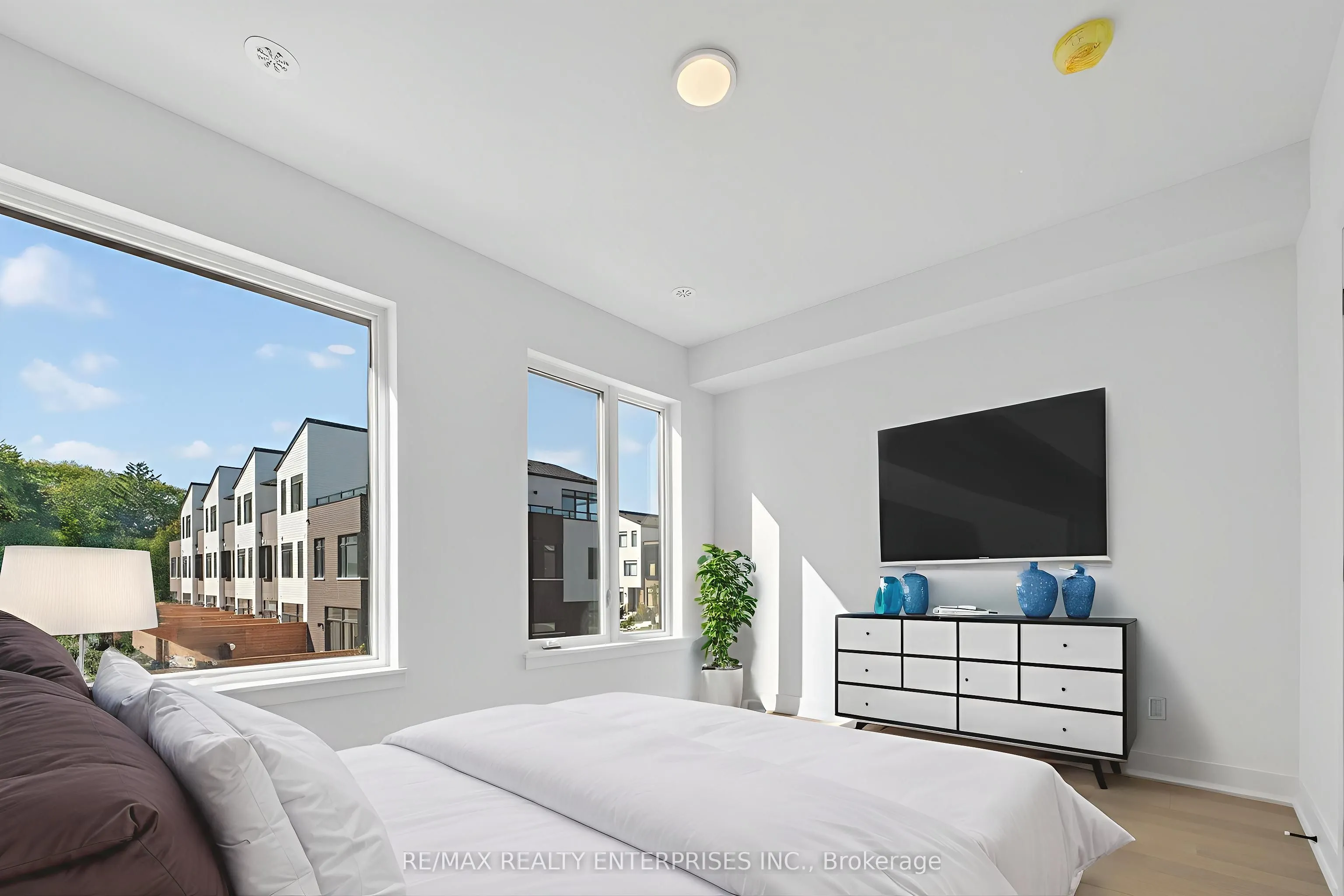 35 Lou Parsons Way, #60