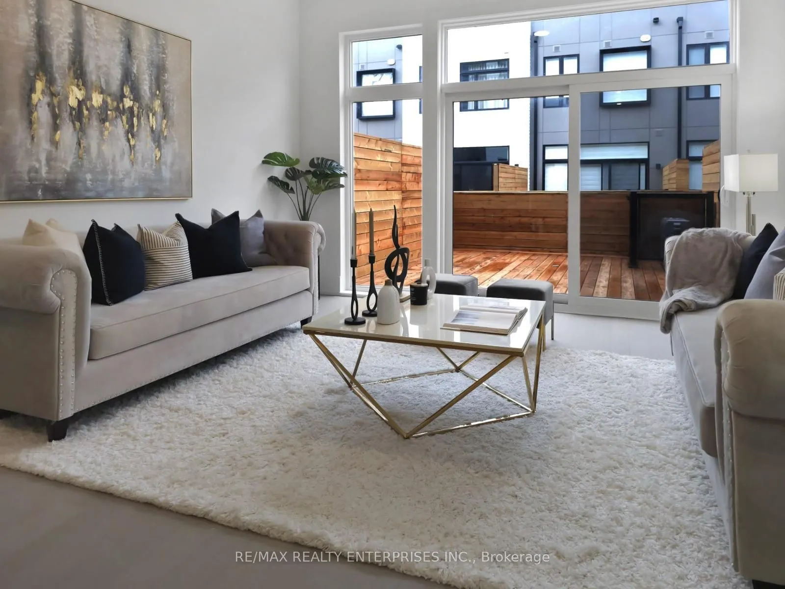 35 Lou Parsons Way, #60