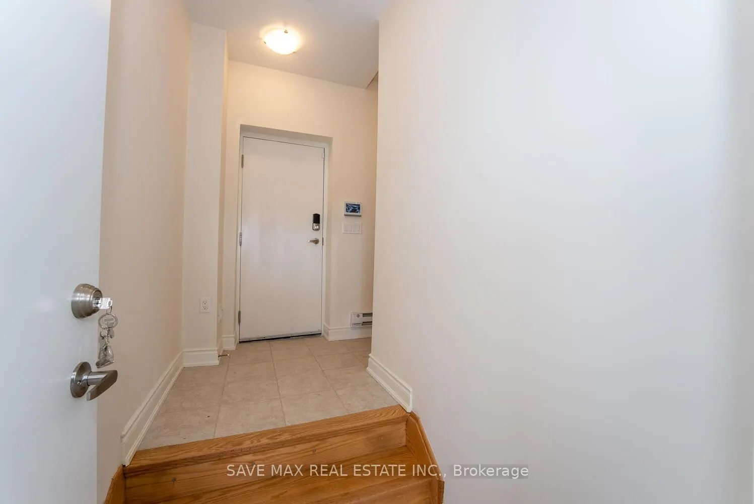 3299 Sixth Line, #2