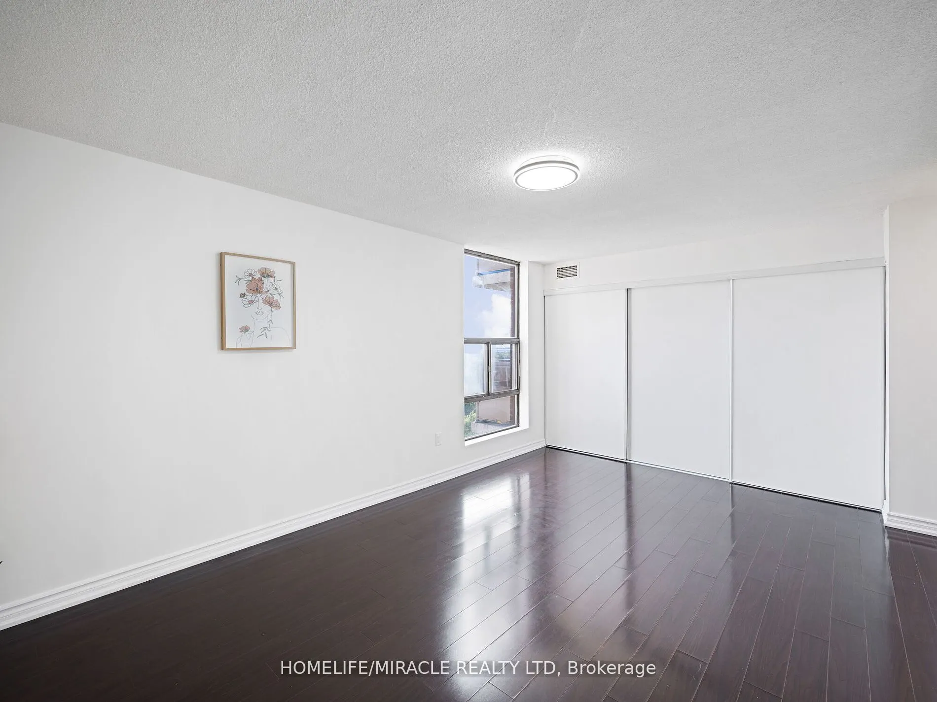 4 Kings Cross Road, #1511