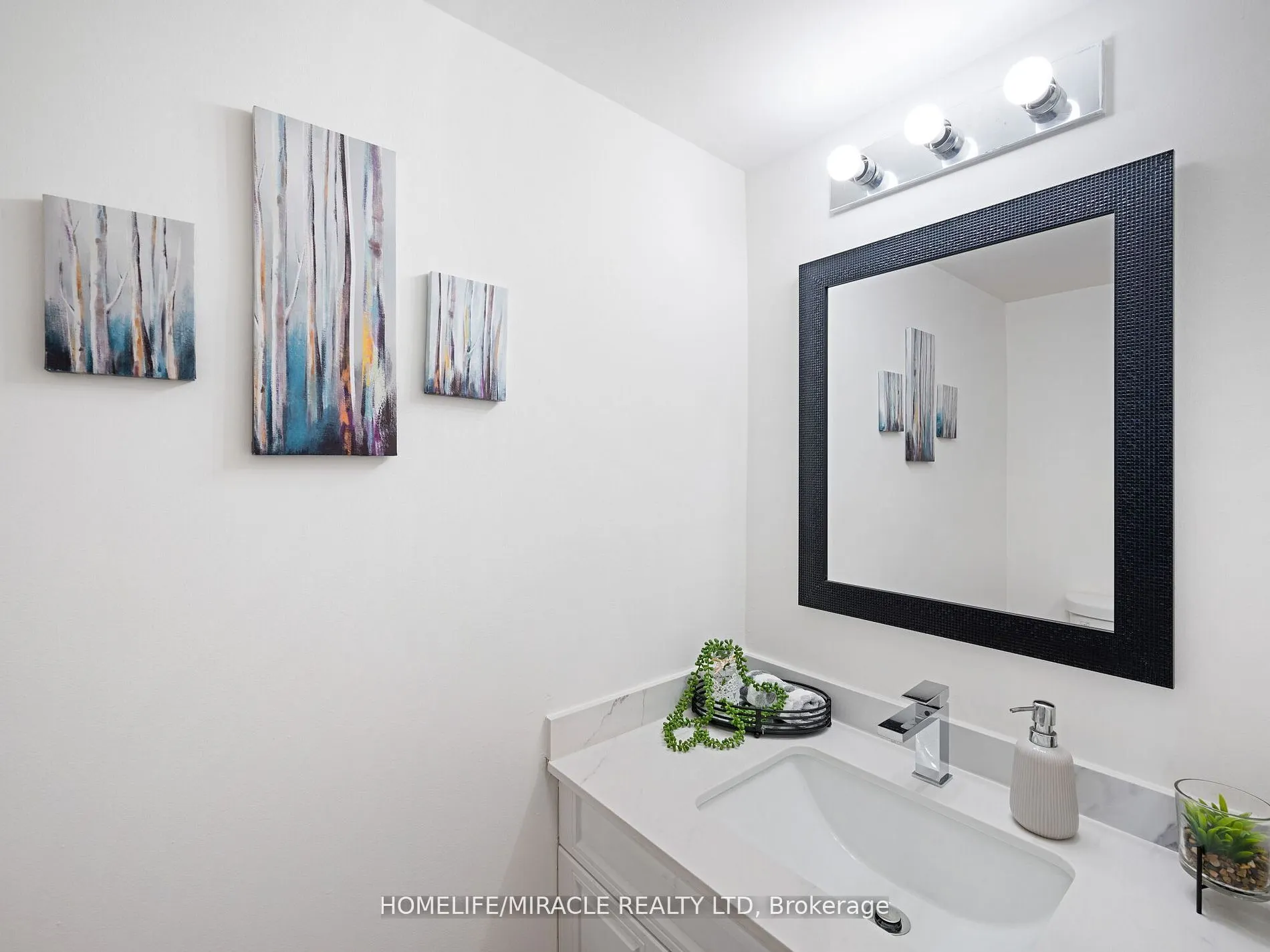 4 Kings Cross Road, #1511