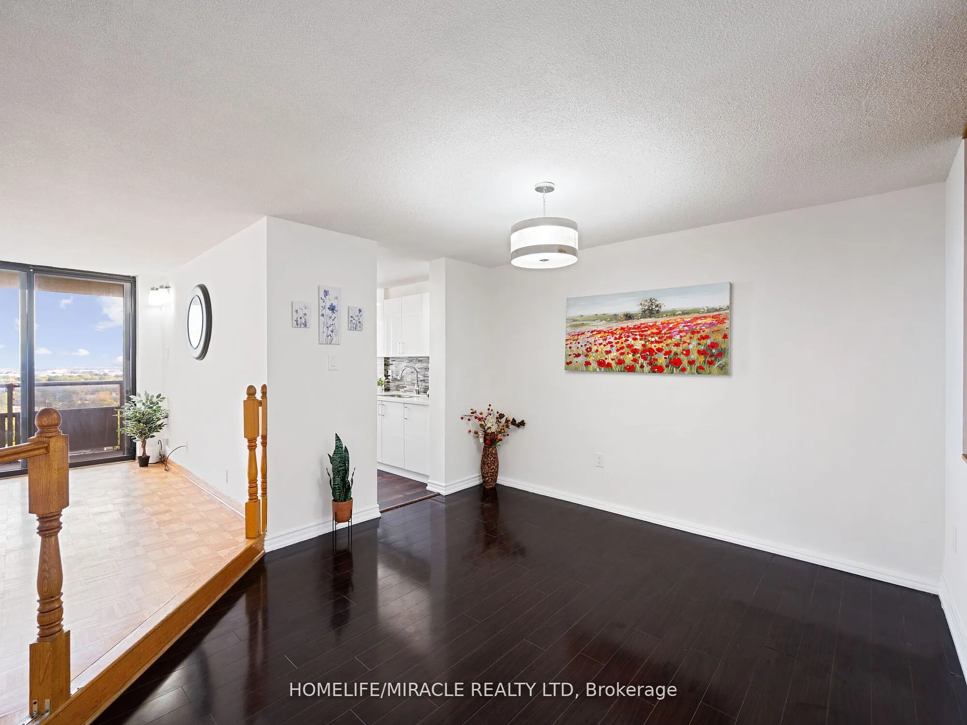 4 Kings Cross Road, #1511