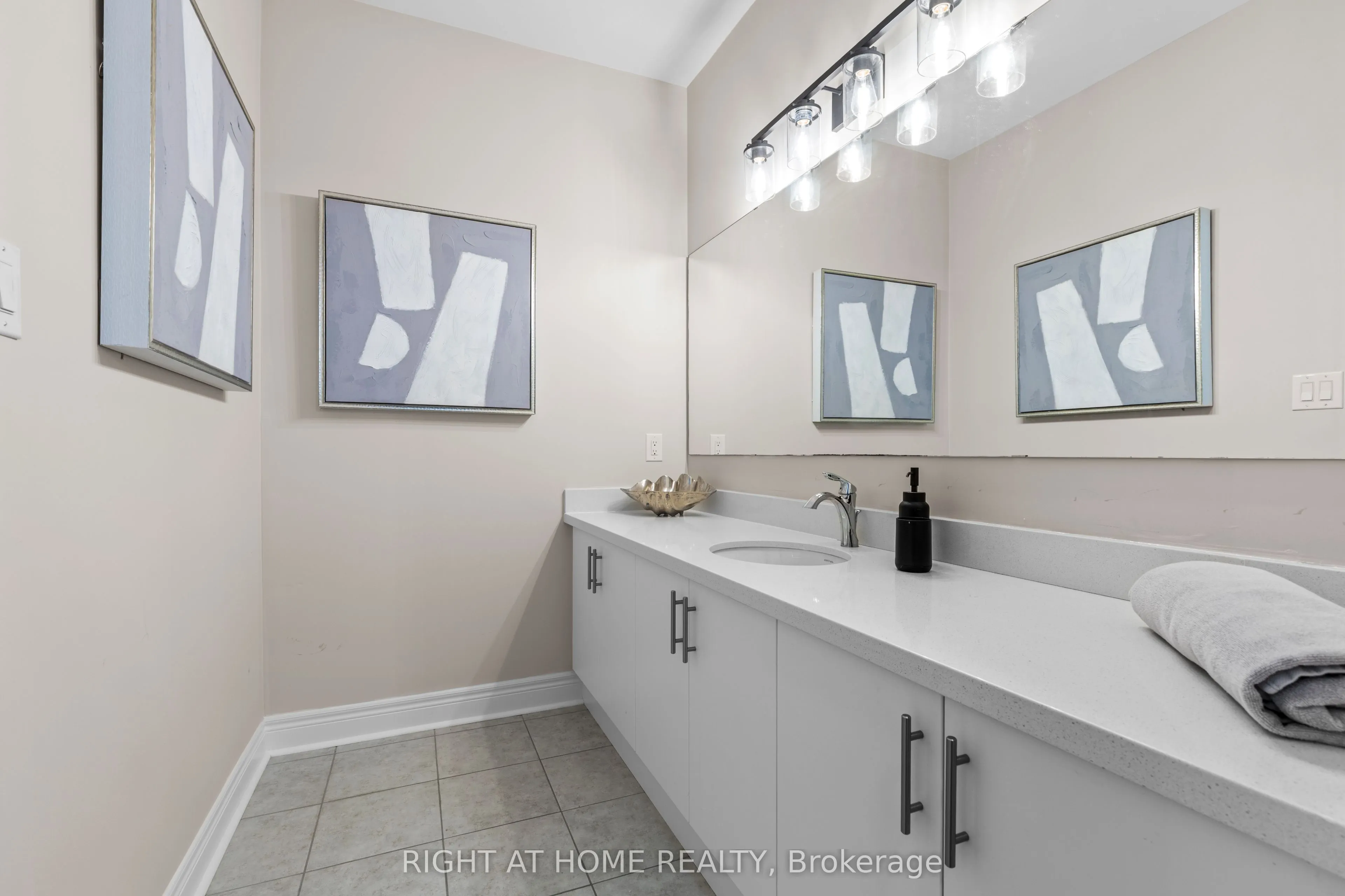 23 Duffel Crescent