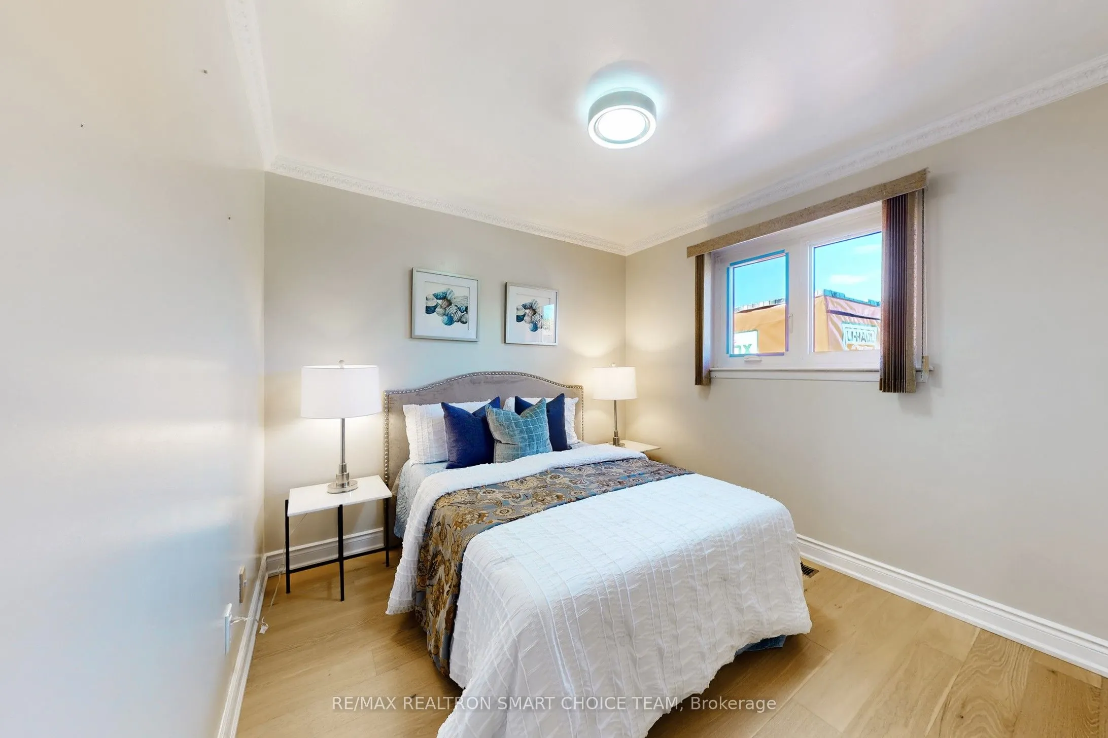 16 Frith Road