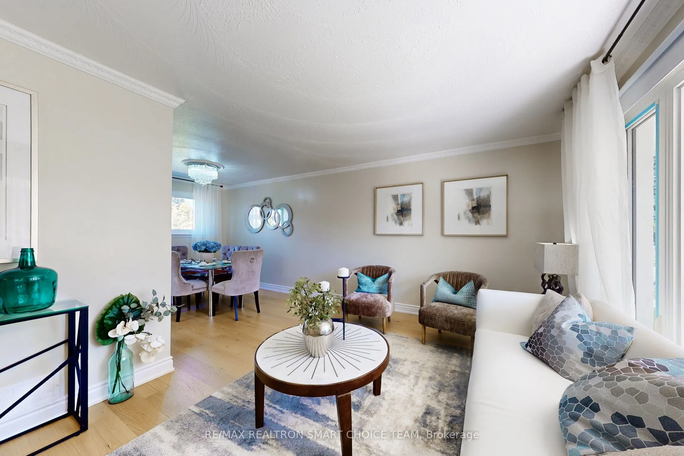 16 Frith Road