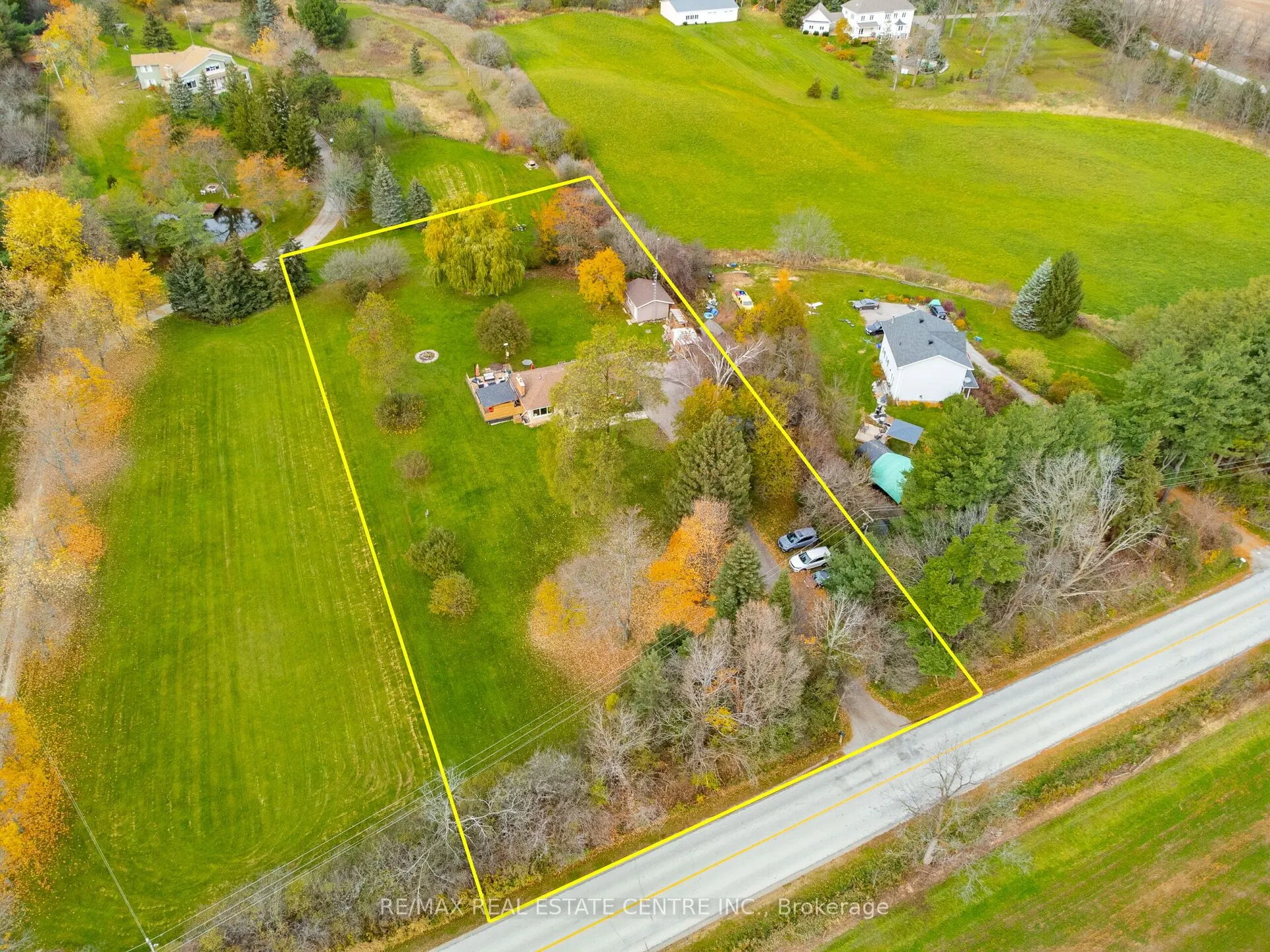 10845 15 Side Road