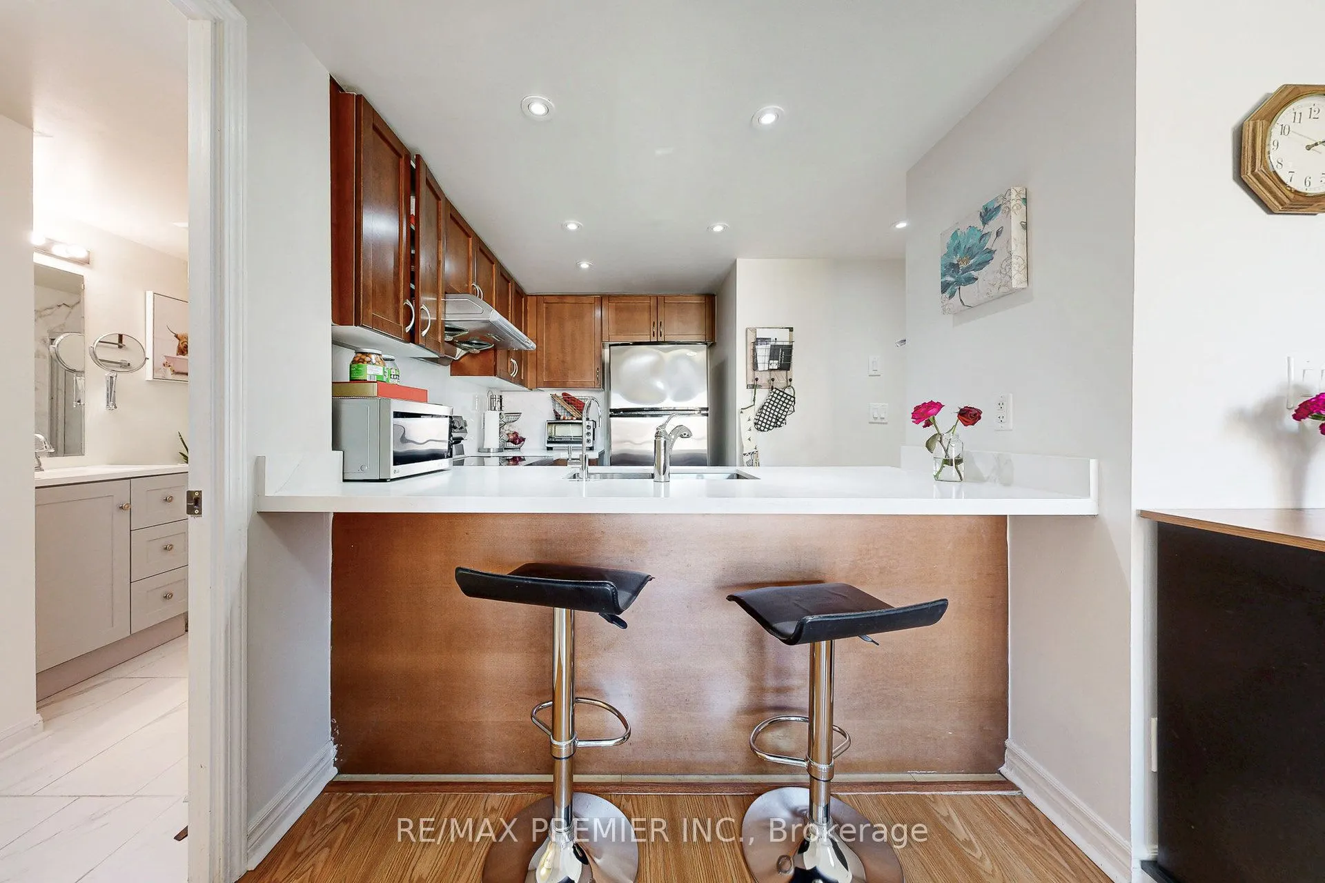 3033 Finch Avenue, #2046
