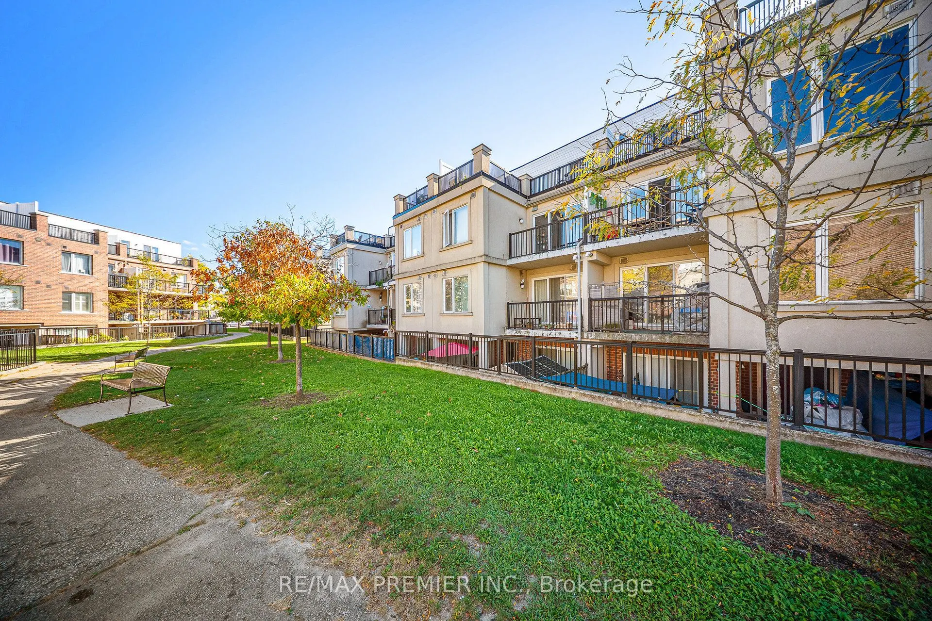 3033 Finch Avenue, #2046