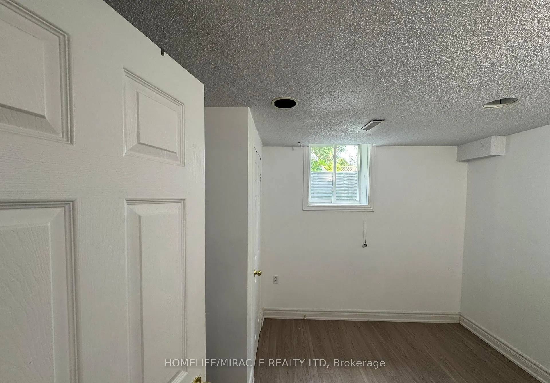 53 Parkside Drive