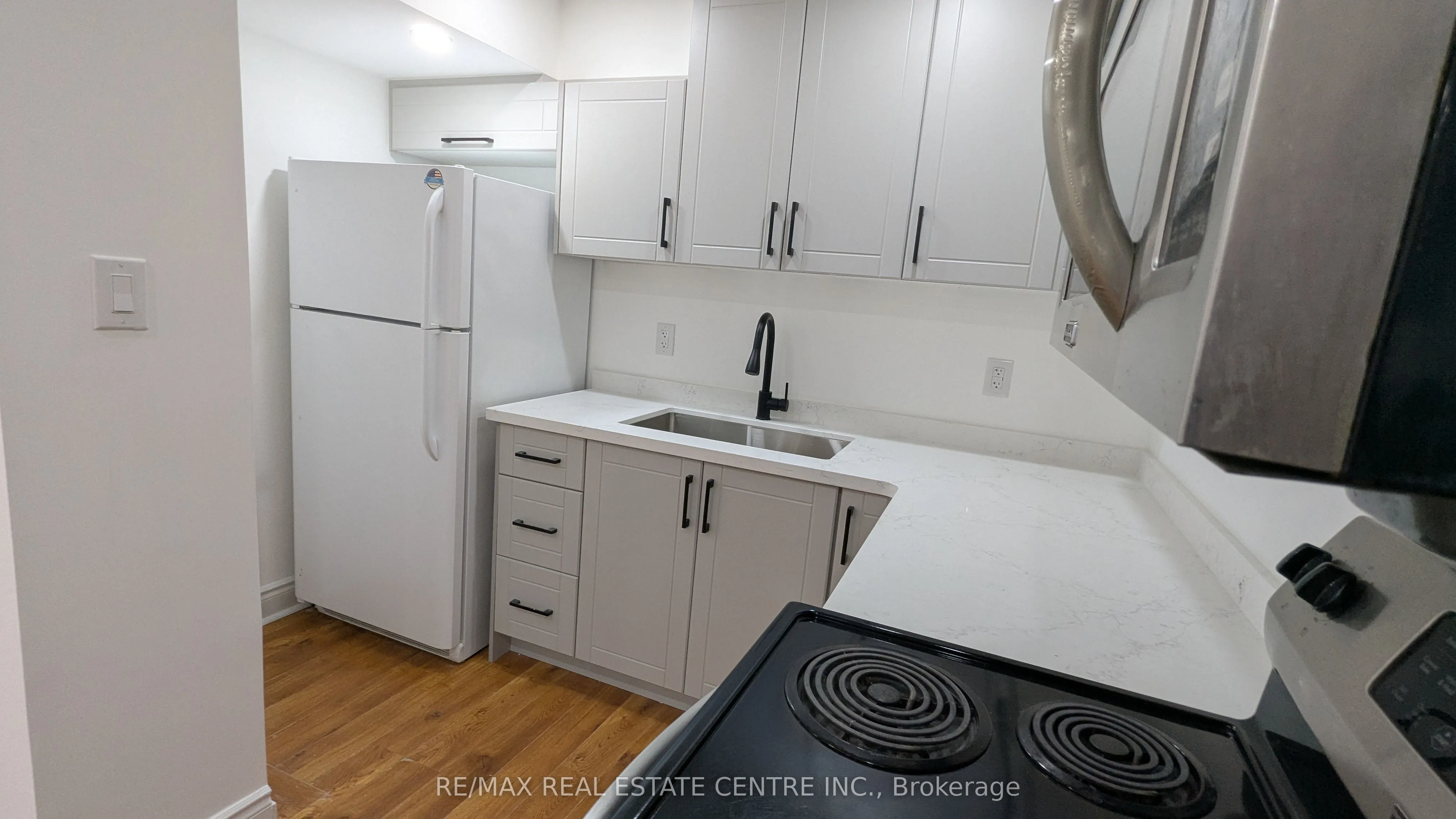 21 Summerdale Crescent, #Basement
