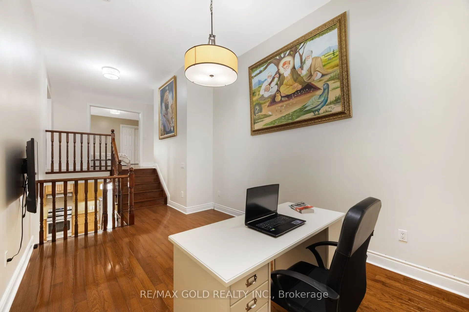 19 Eiffel Boulevard N