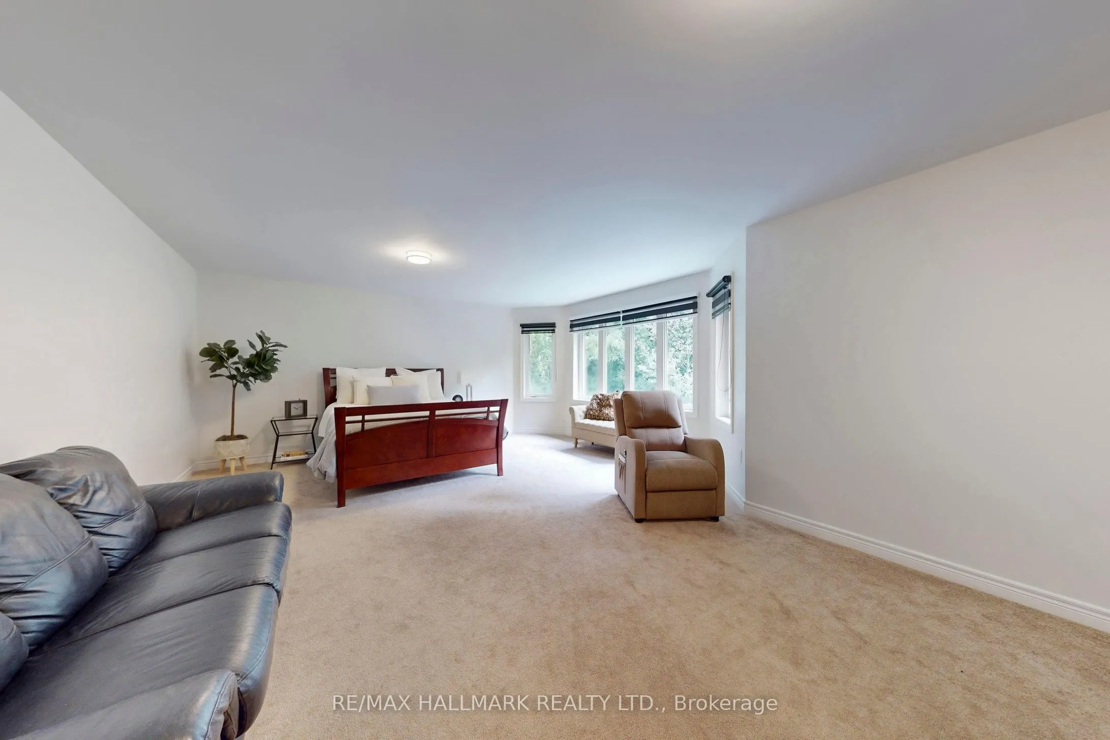 33 Borland Crescent