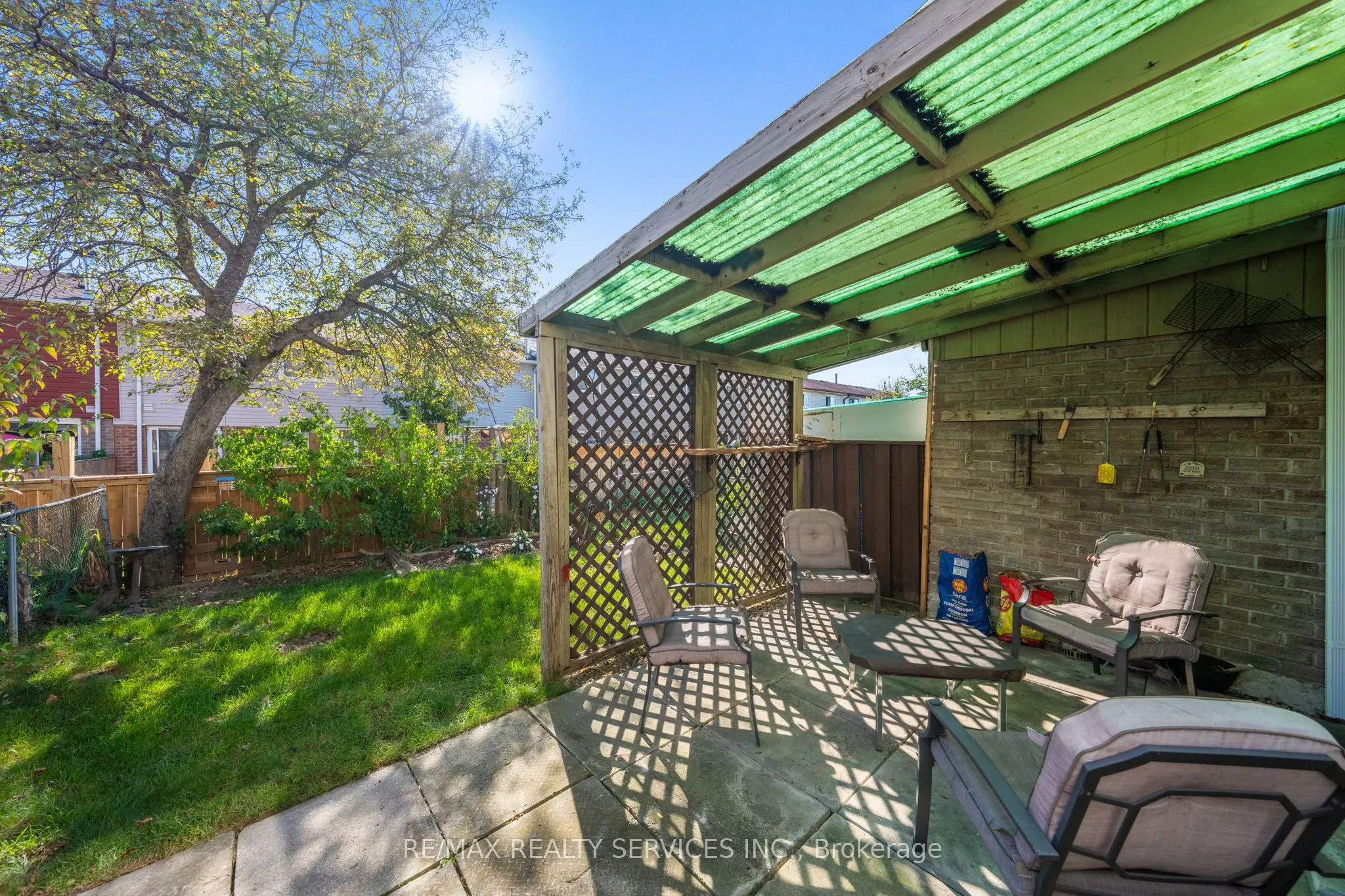 79 Royal Salisbury Way