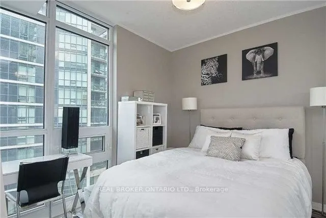 59 Annie Craig Drive, #511