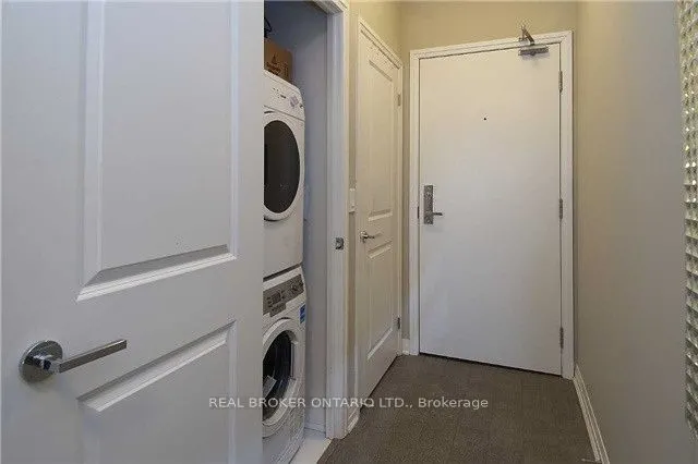 59 Annie Craig Drive, #511