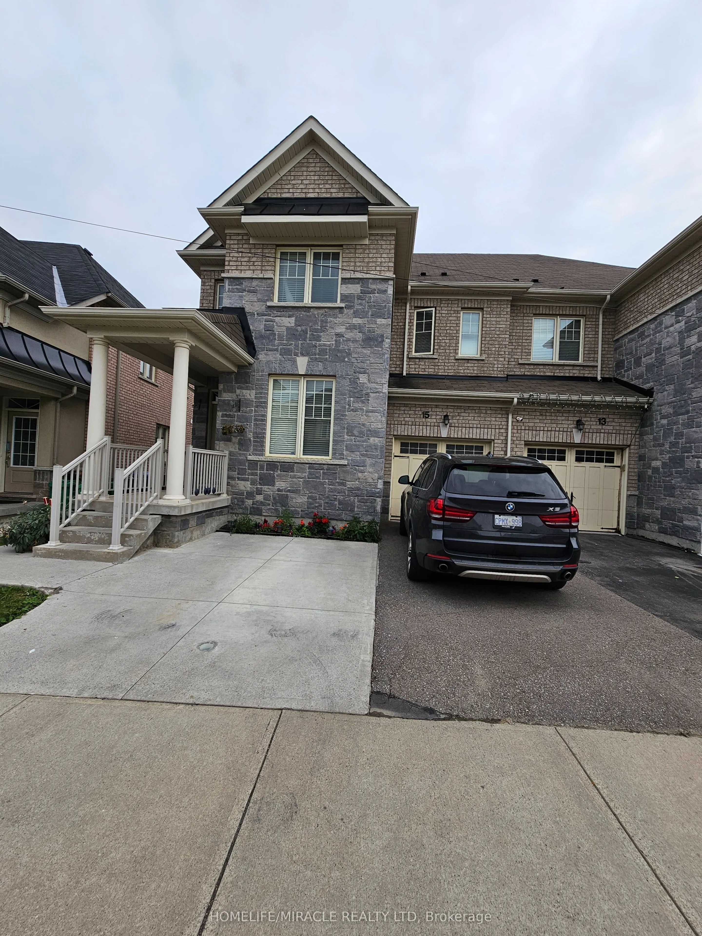 15 Villadowns Trail