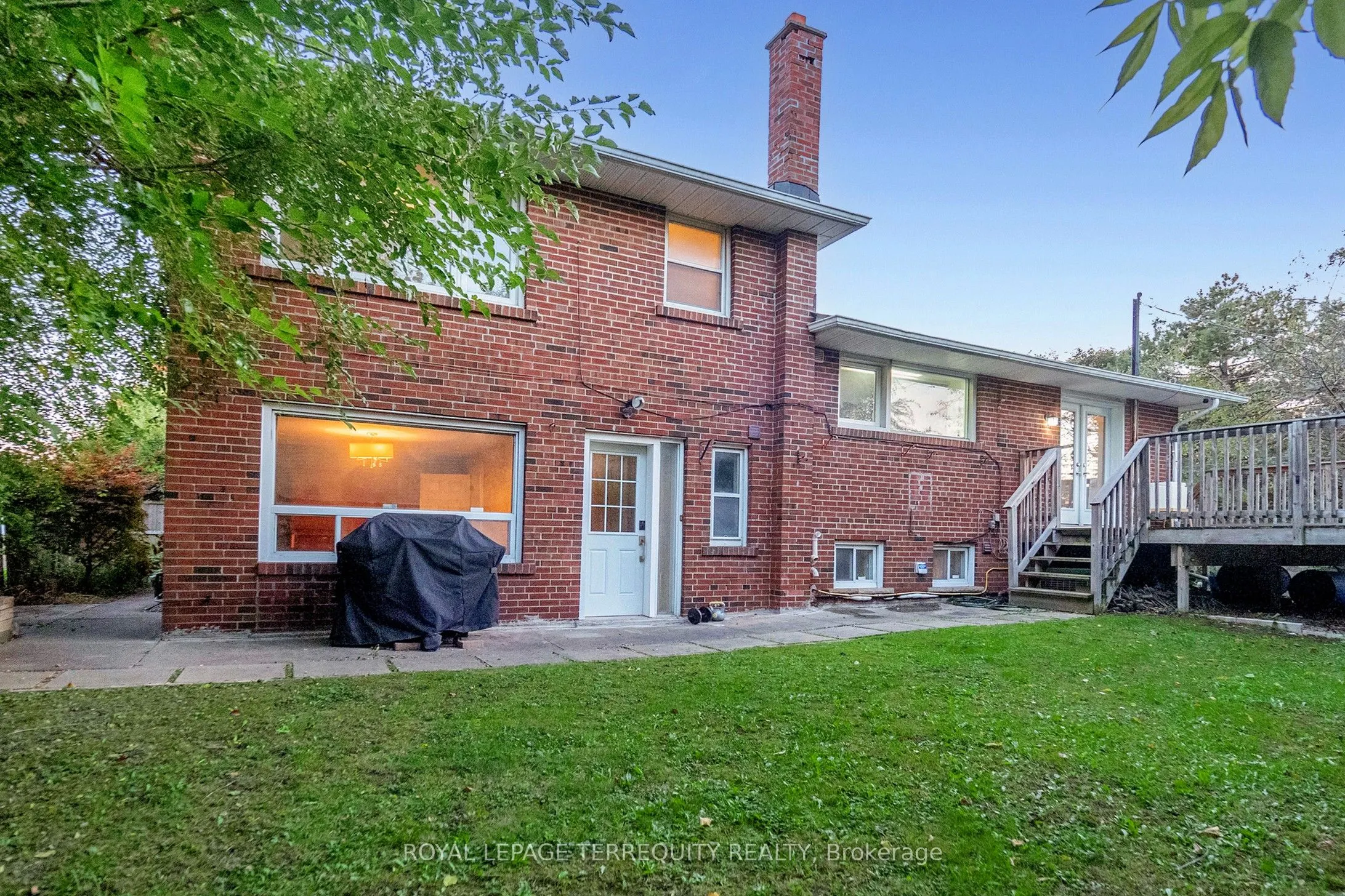 2 Stockton Road