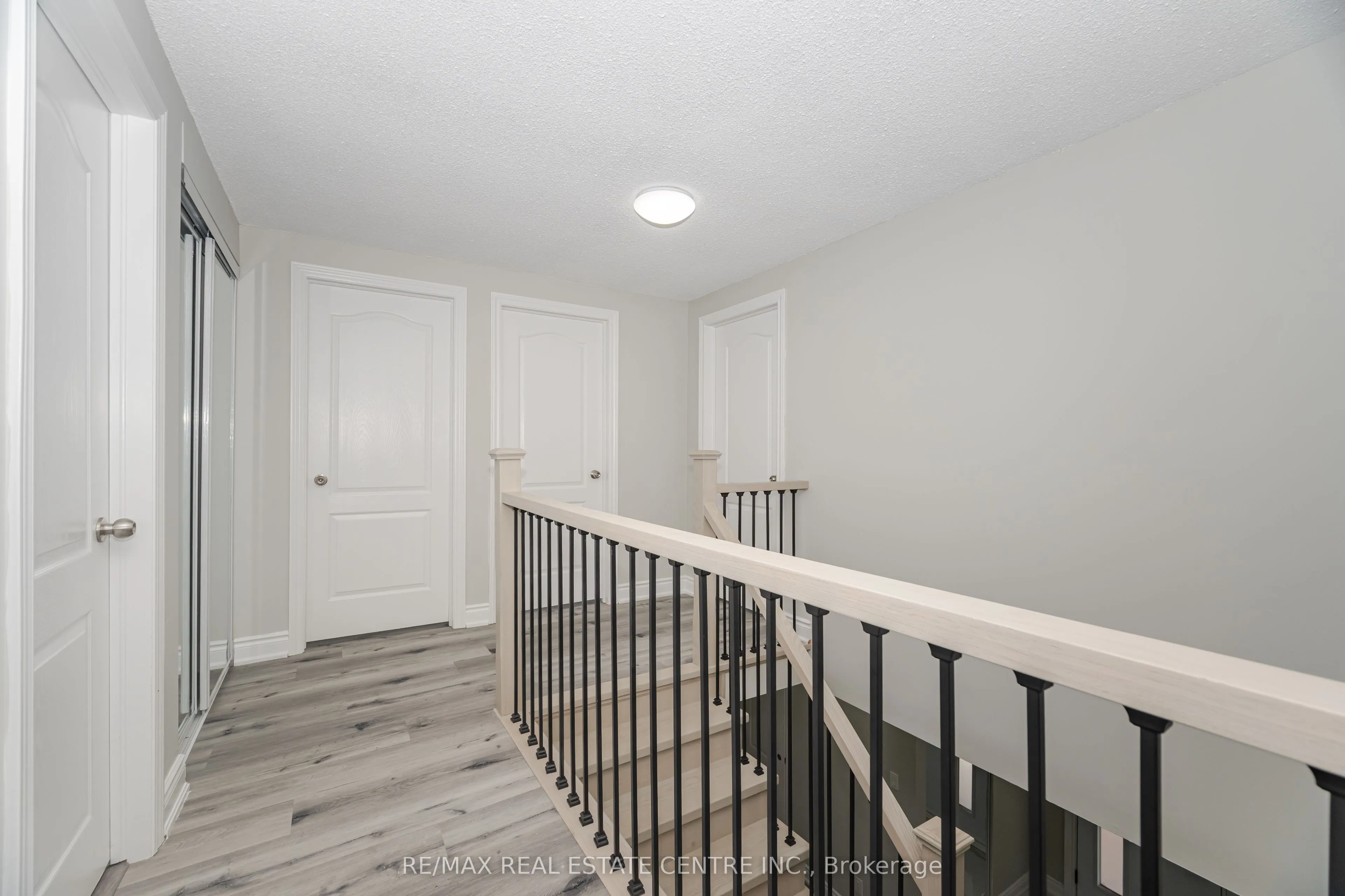 76 Moffatt Avenue