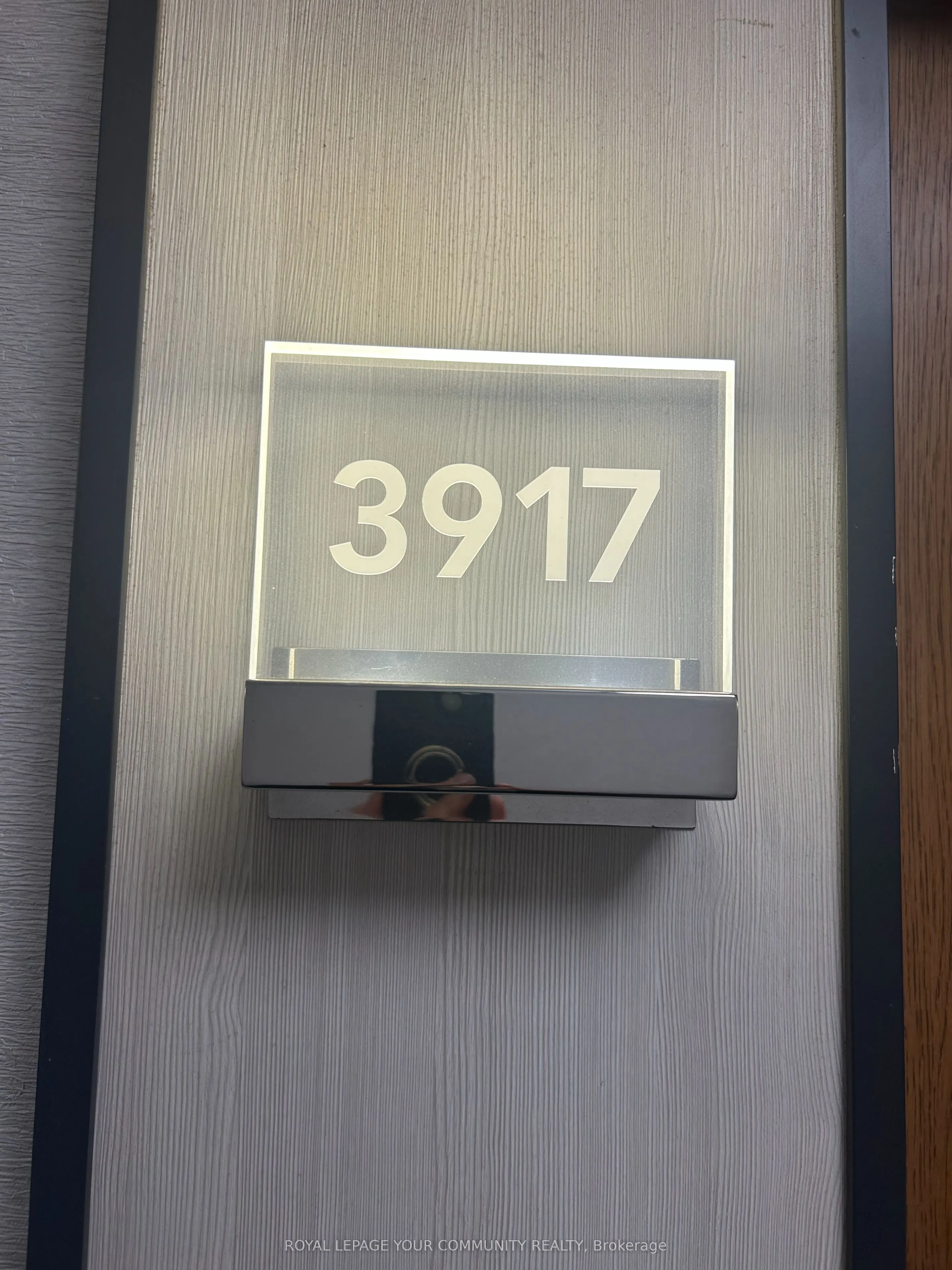 30 Shore Breeze Drive, #3917