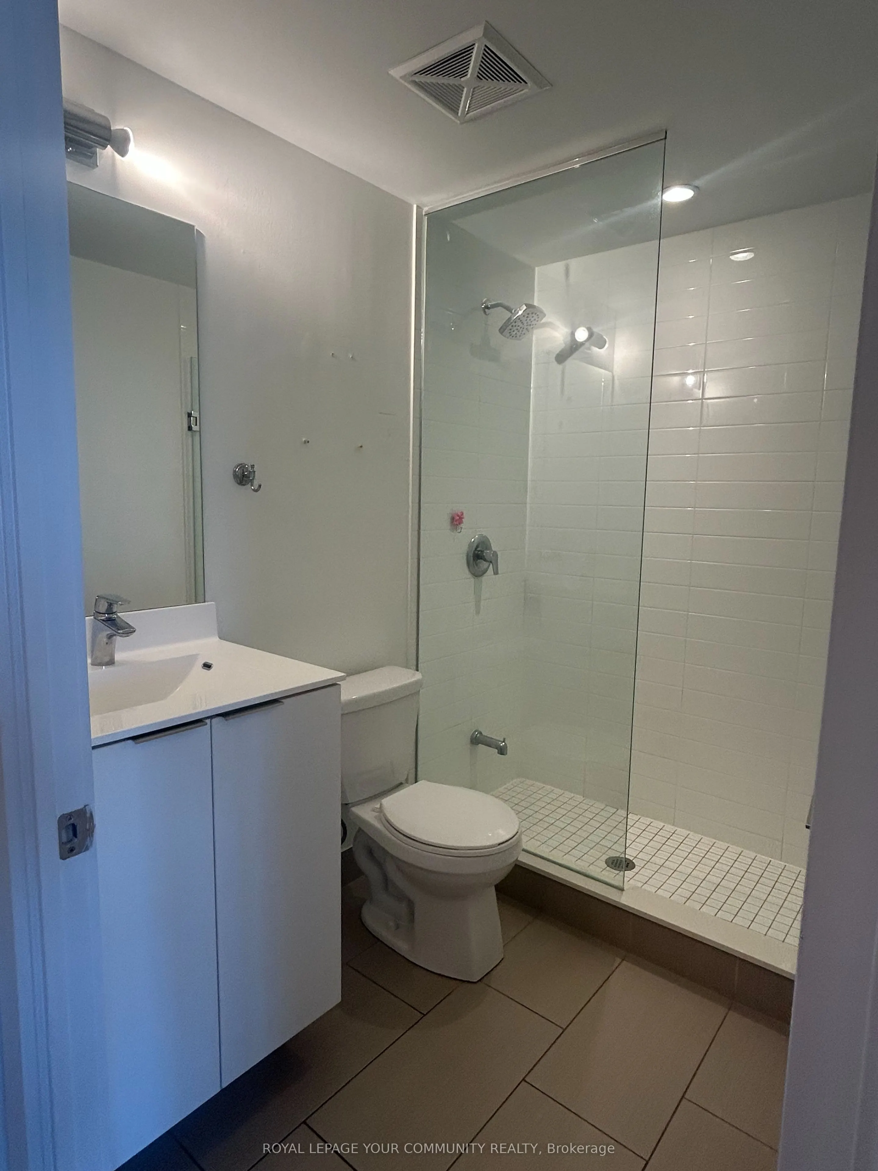 30 Shore Breeze Drive, #3917