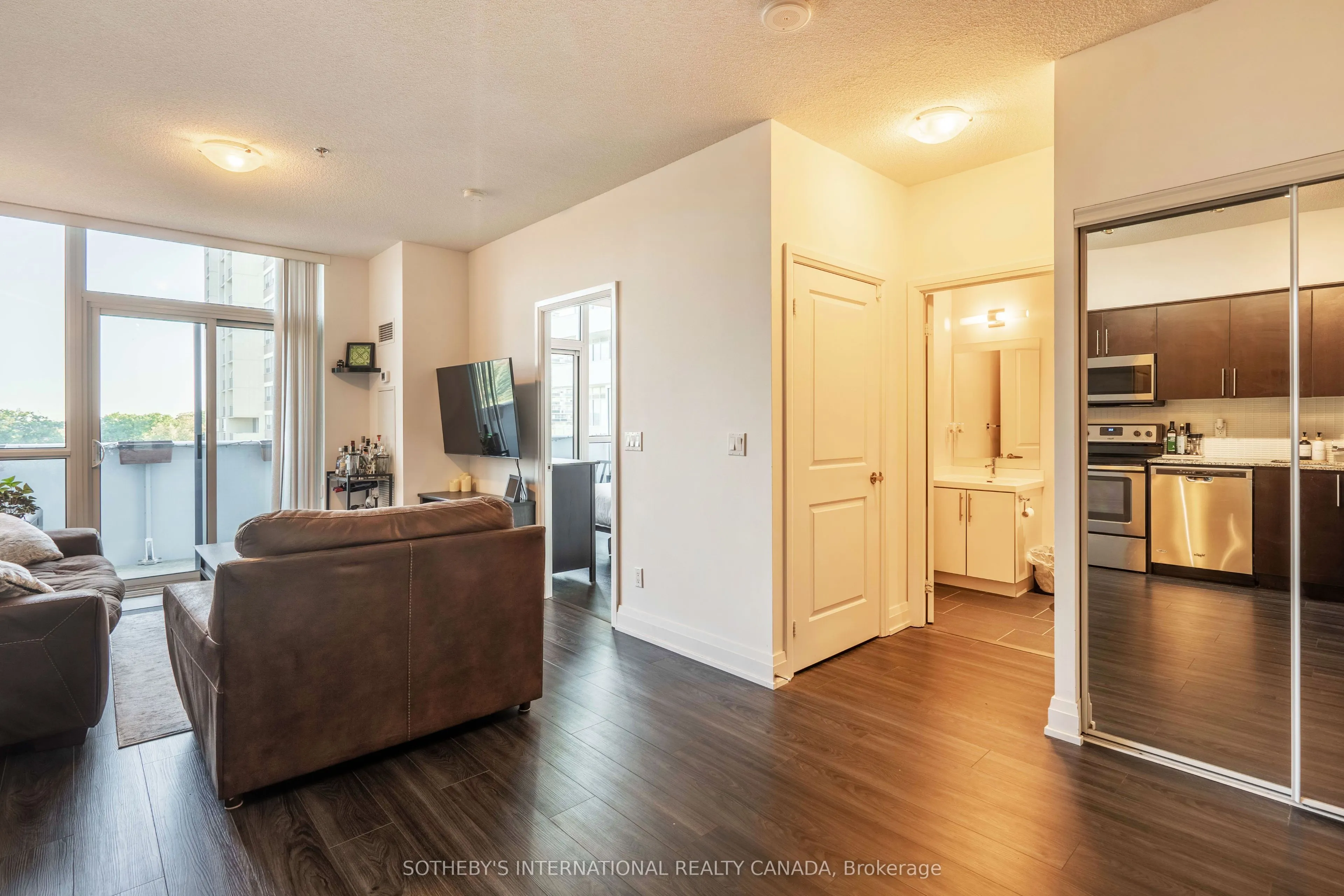 65 Speers Road, #510