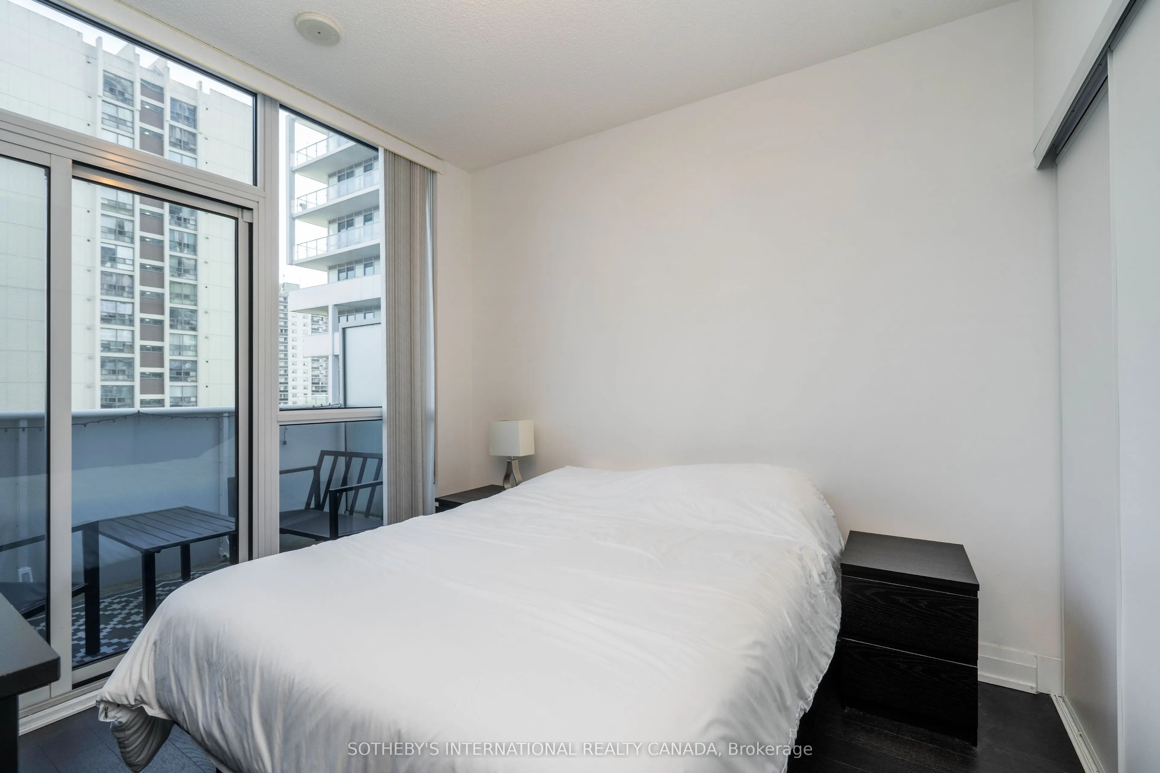 65 Speers Road, #510