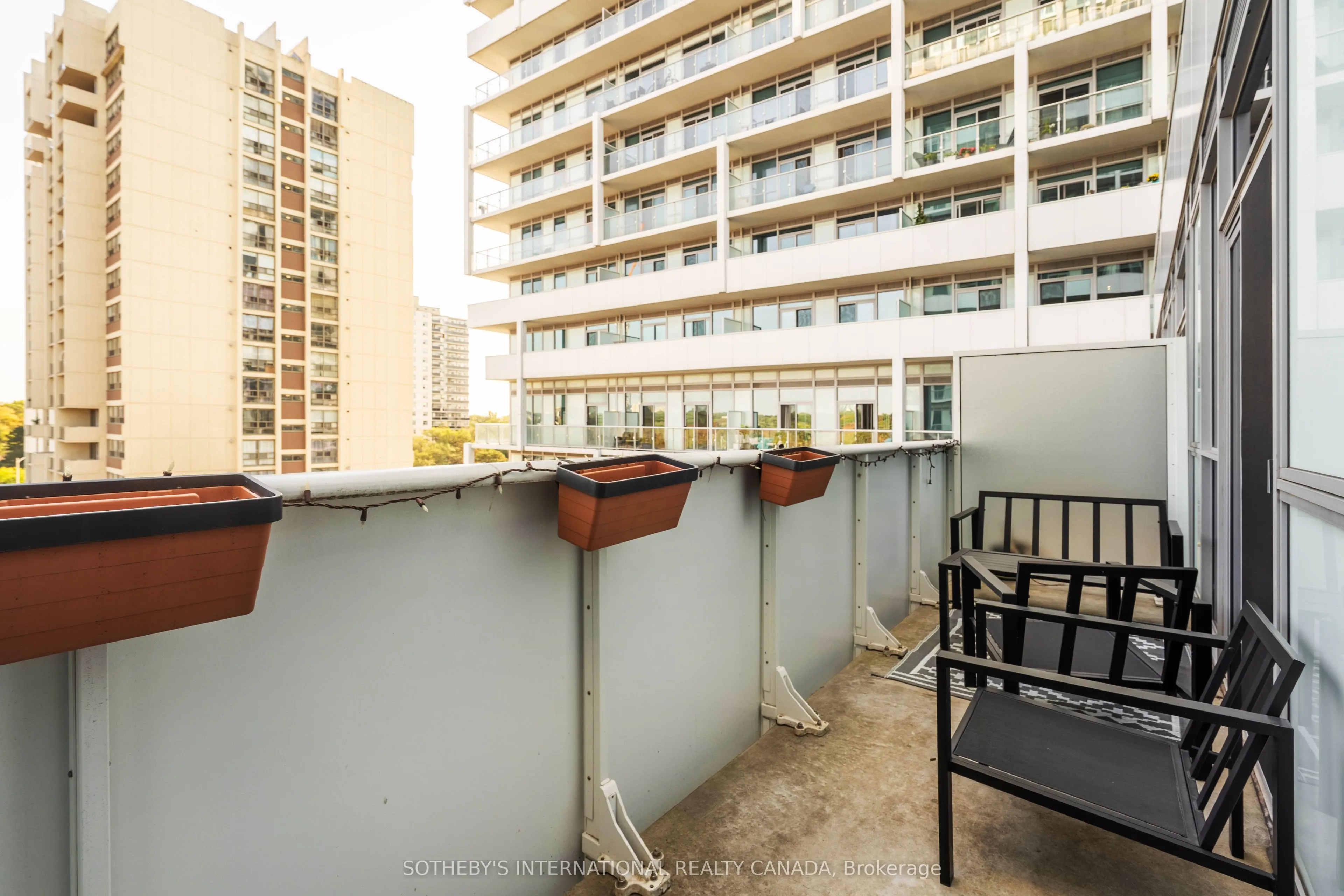 65 Speers Road, #510