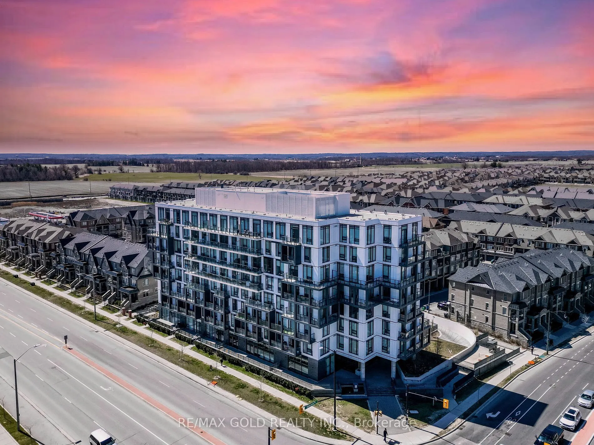 180 Veterans Drive, #609