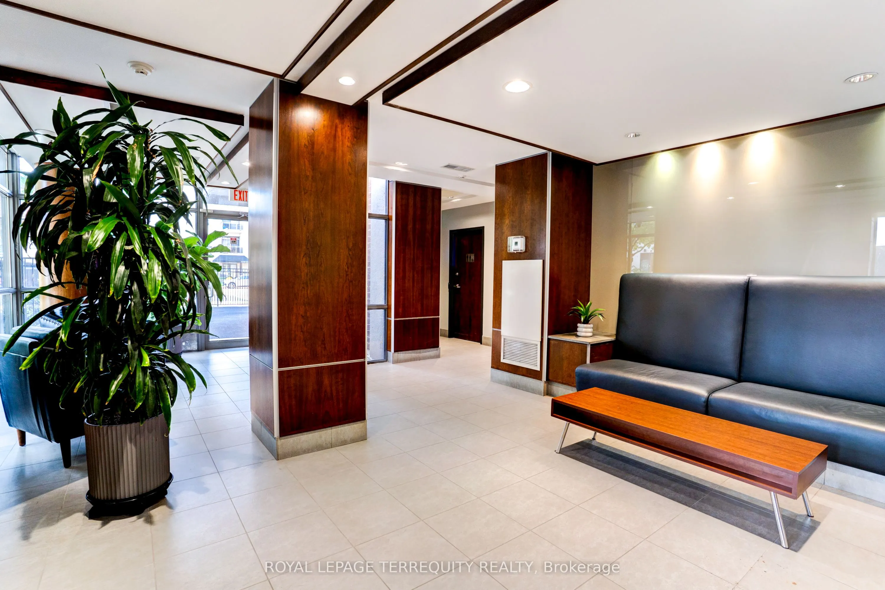 70 Port Street, #101