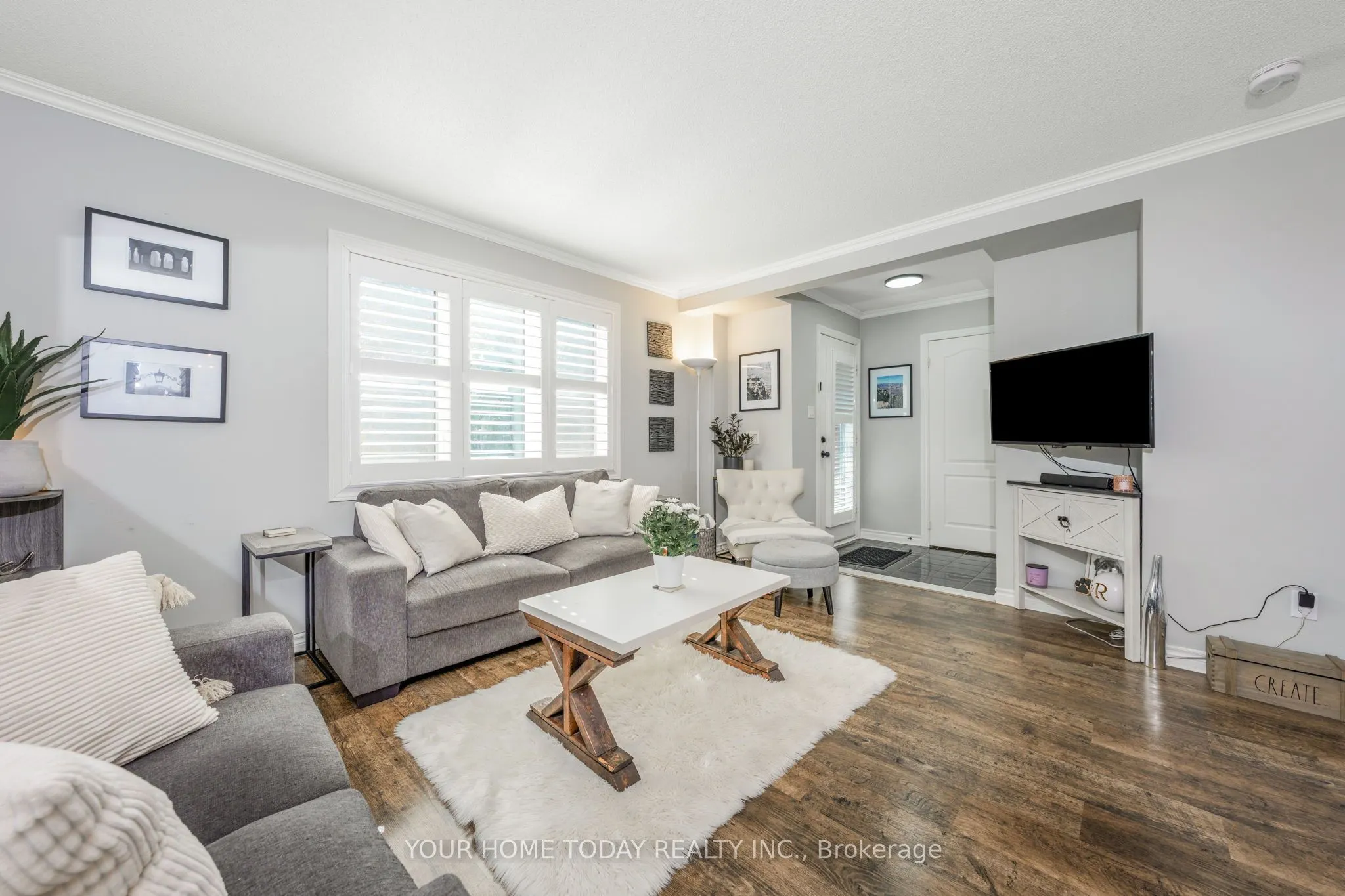 76 River Drive, #8