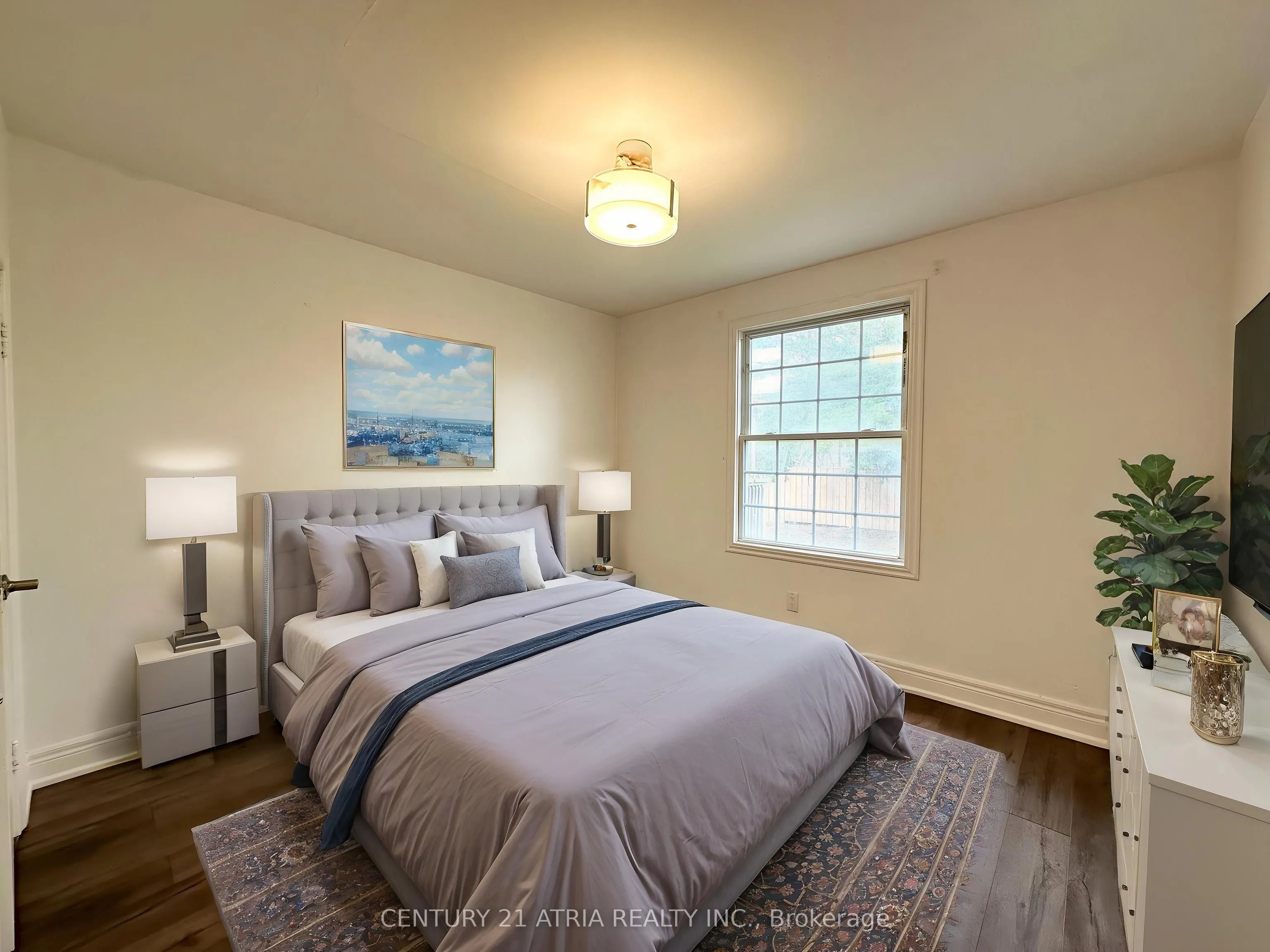 1070 Fergus Avenue, #Upper