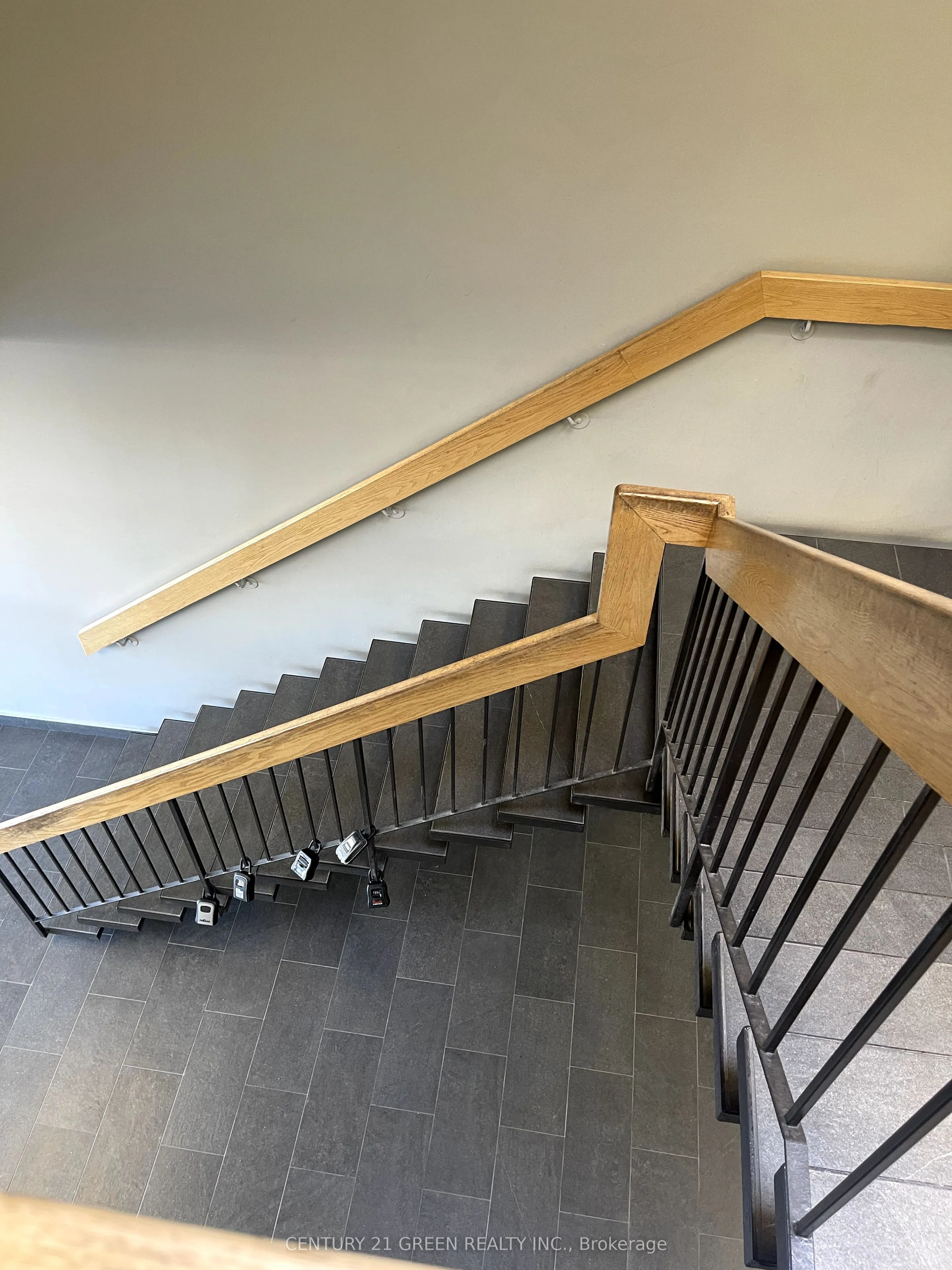 50 Steeles Avenue E, #216