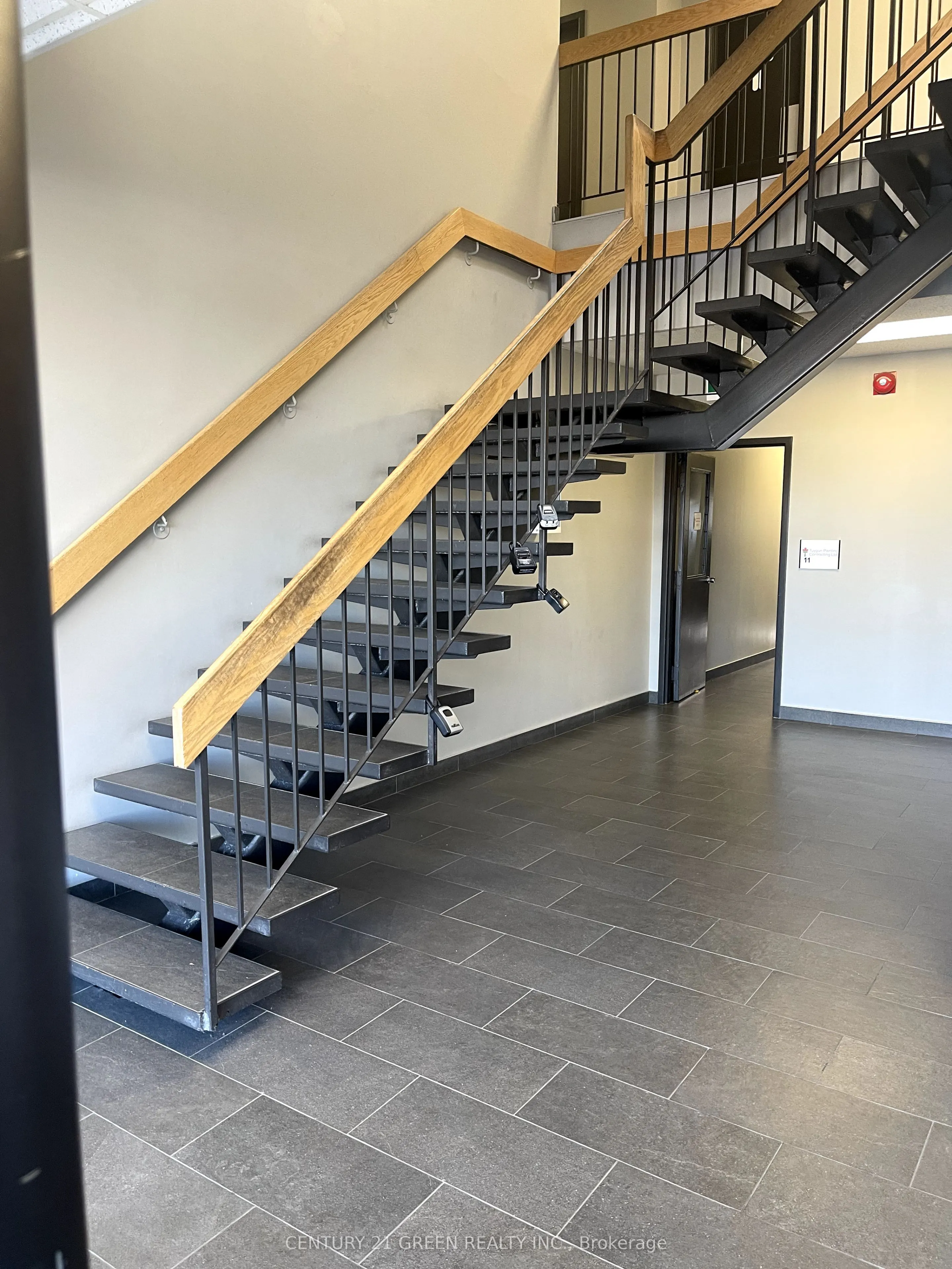 50 Steeles Avenue E, #216