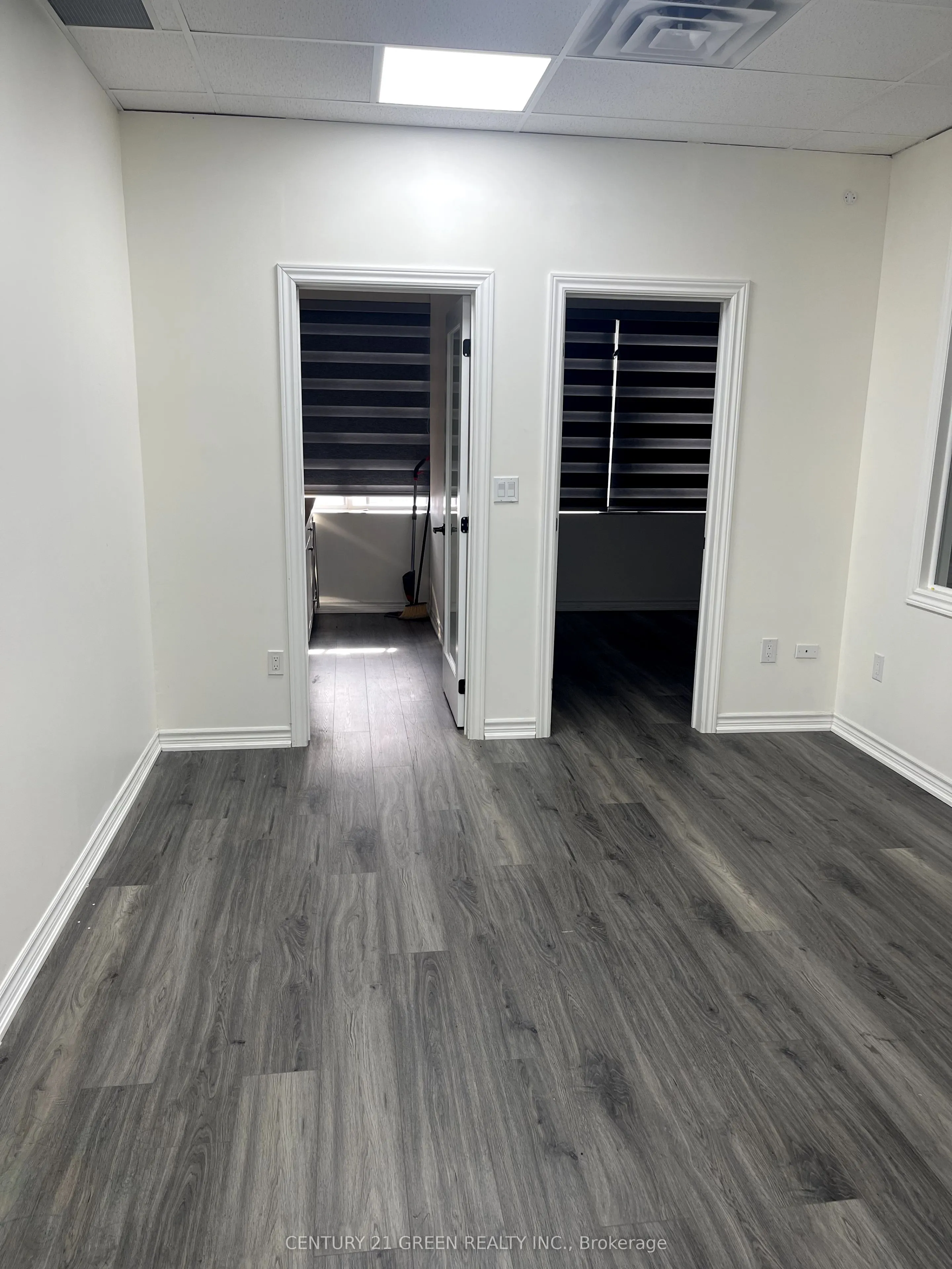 50 Steeles Avenue E, #216