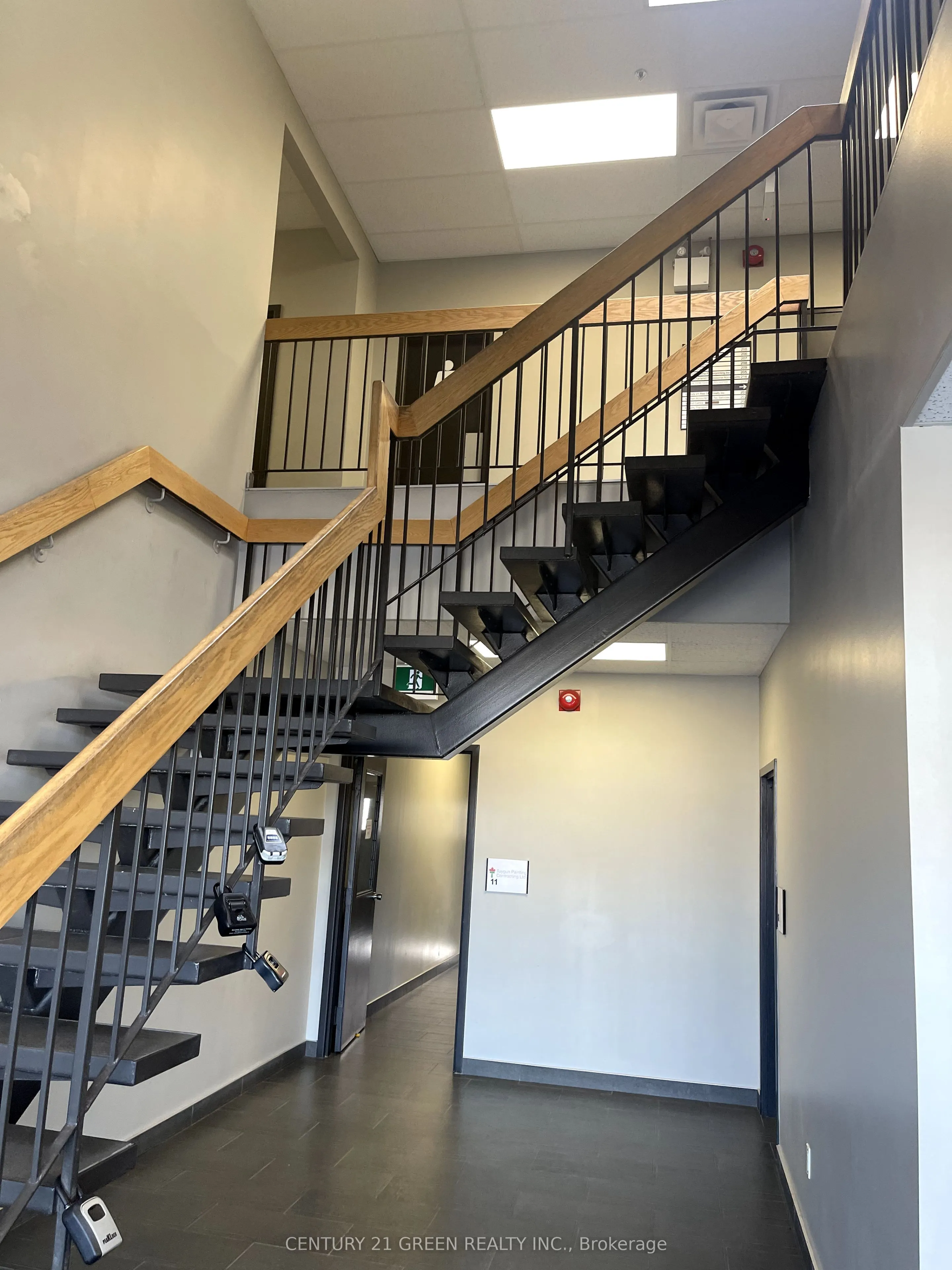 50 Steeles Avenue E, #216